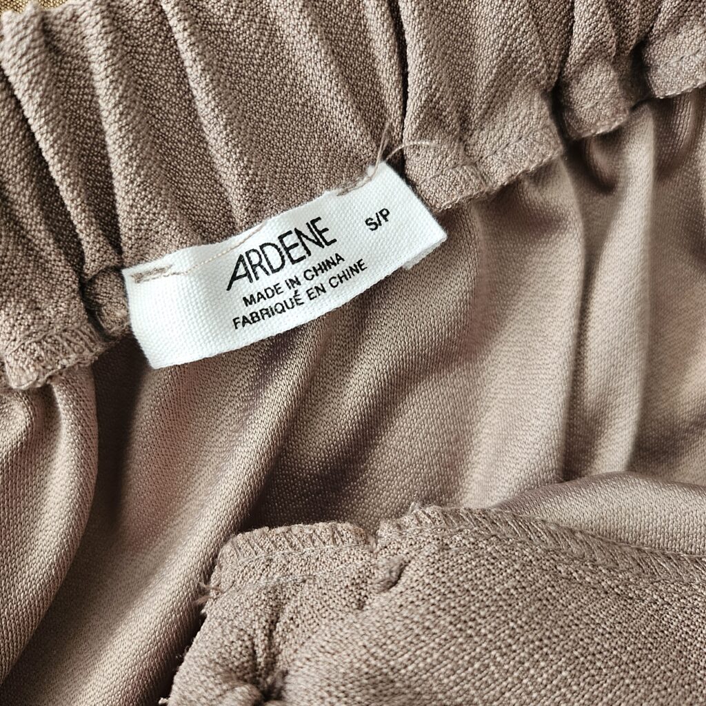 Image for Buttoned skirt
