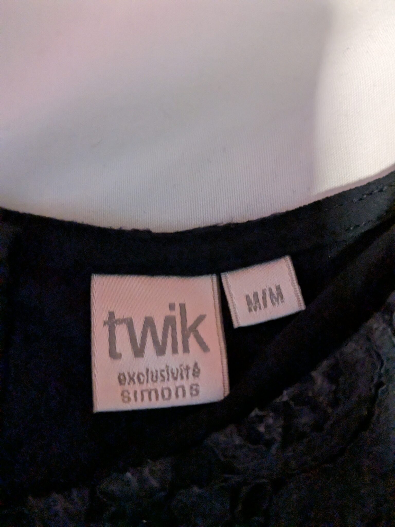 Image for Robe Twik