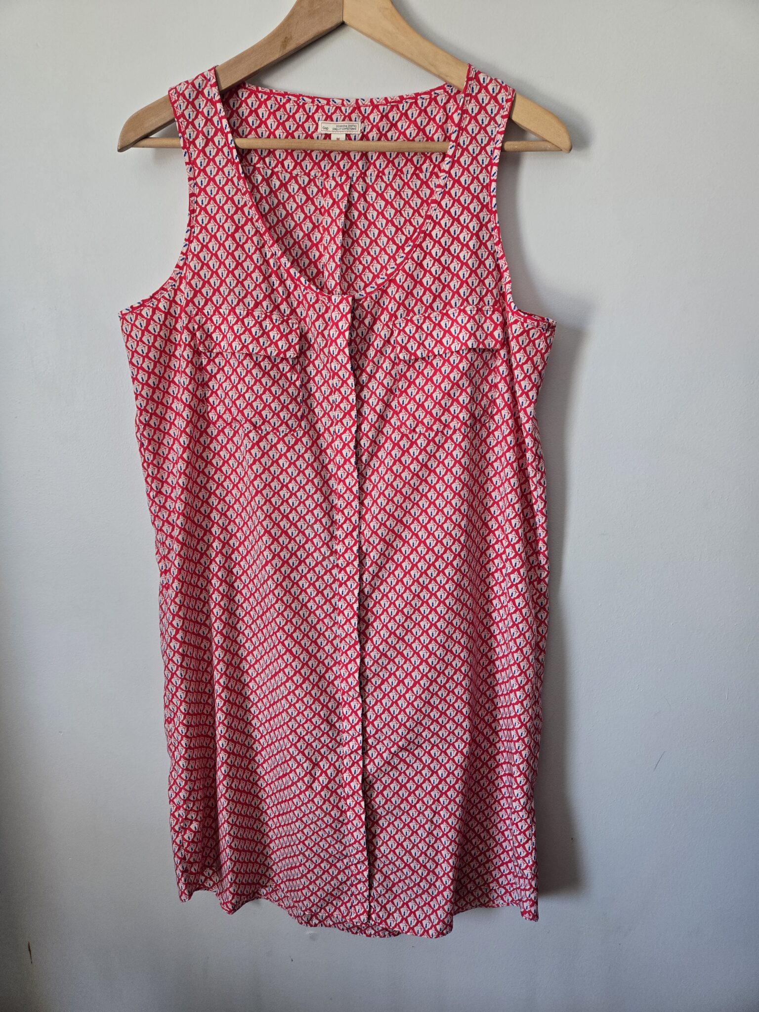 Featured image for GAP sleeveless summer dress