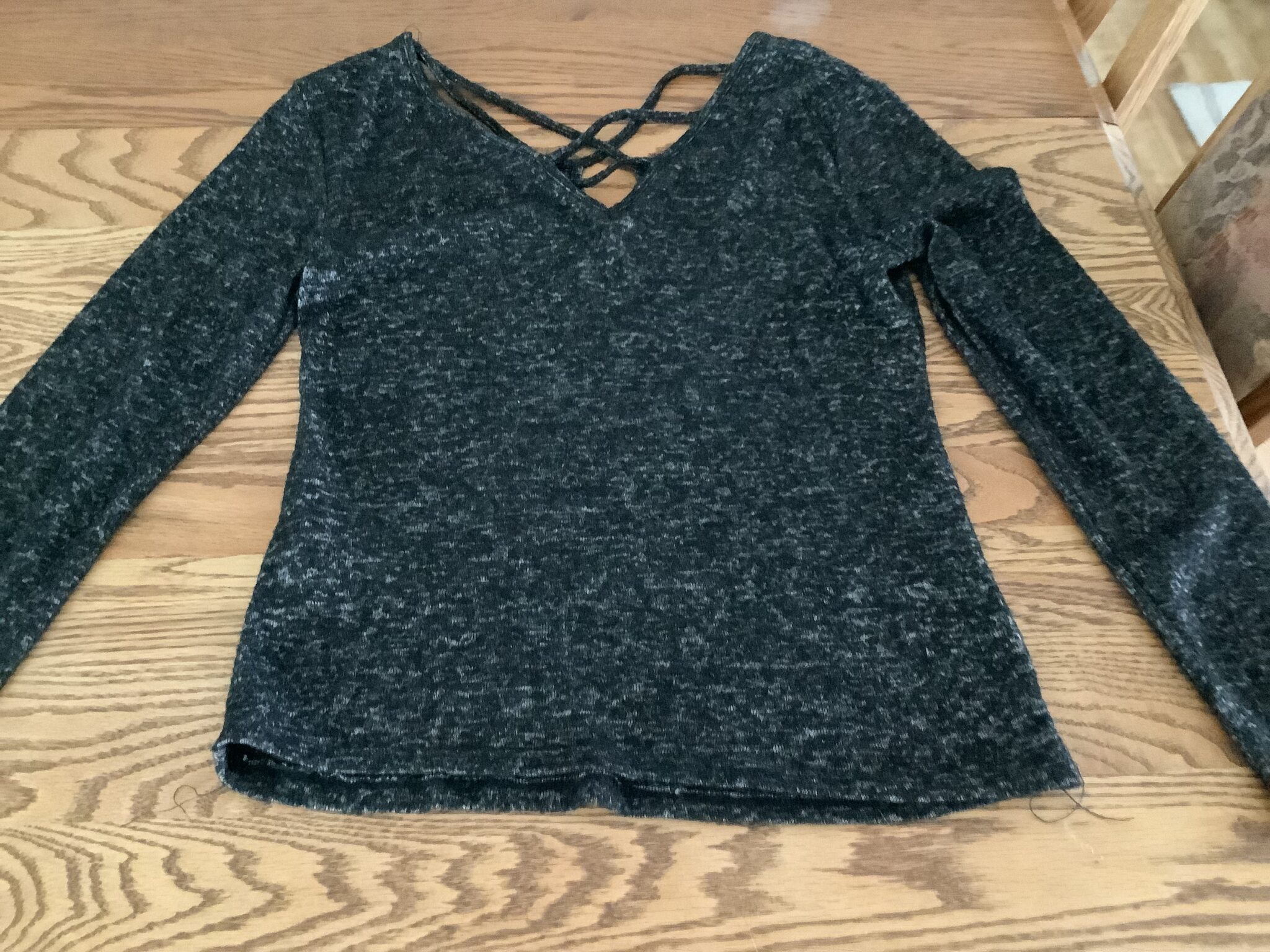 Featured image for long-sleeved jumper