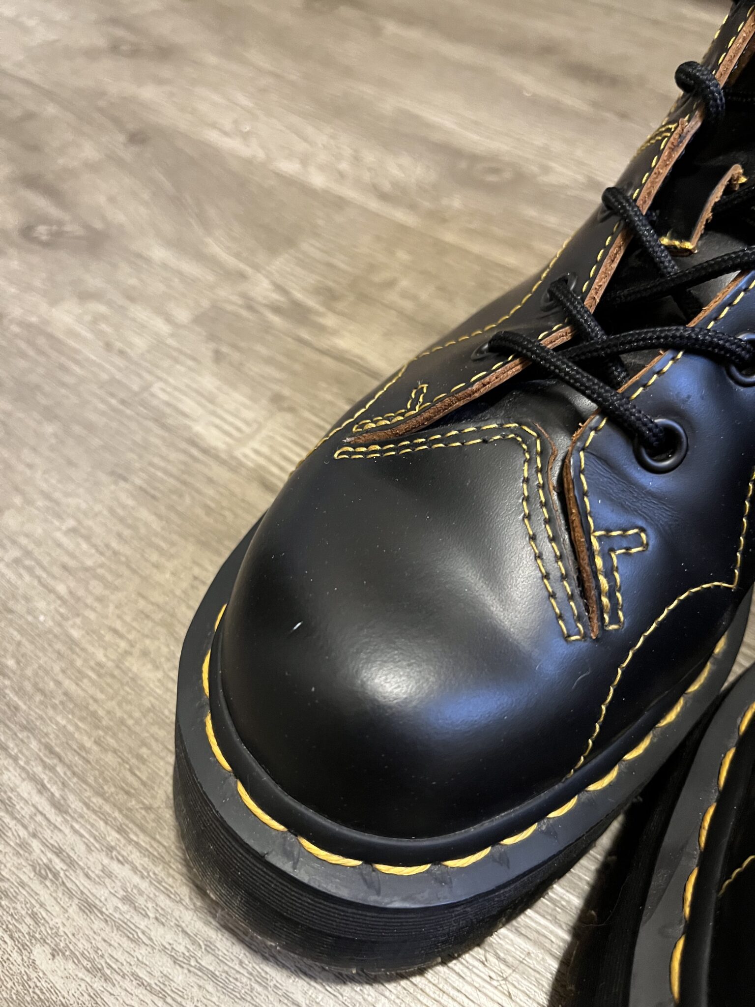 Image for Quad Church platform boots - Dr Martens