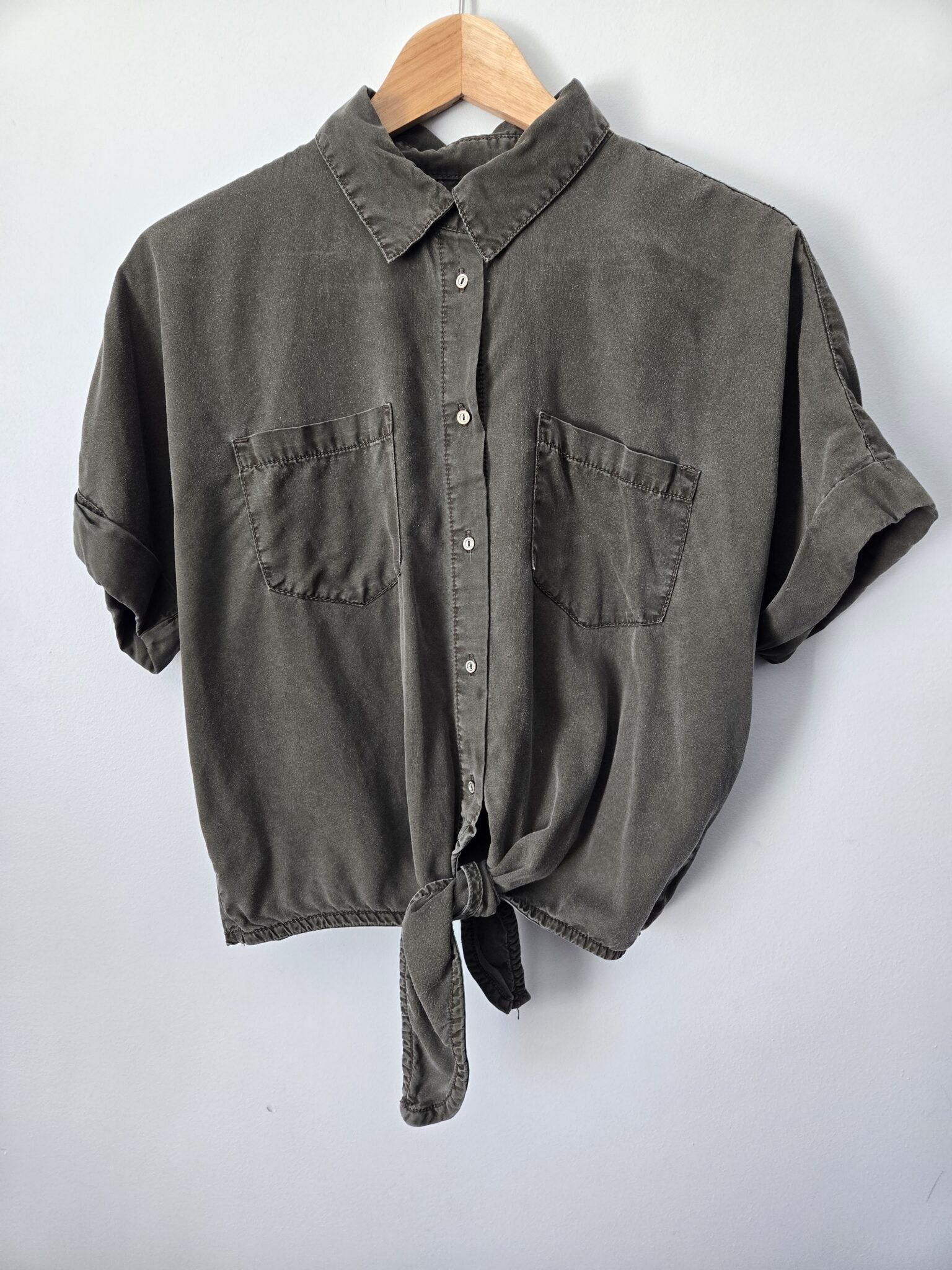 Featured image for DD77 oversized shirt in tencel