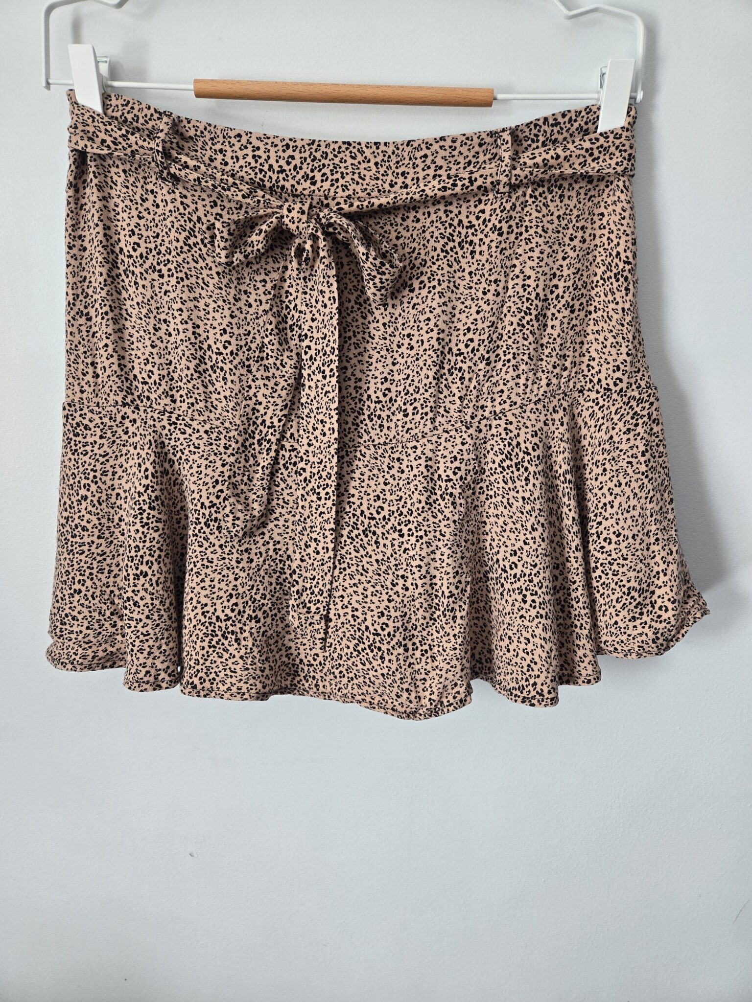 Featured image for URBAN ROMANTICS leopard print culottes