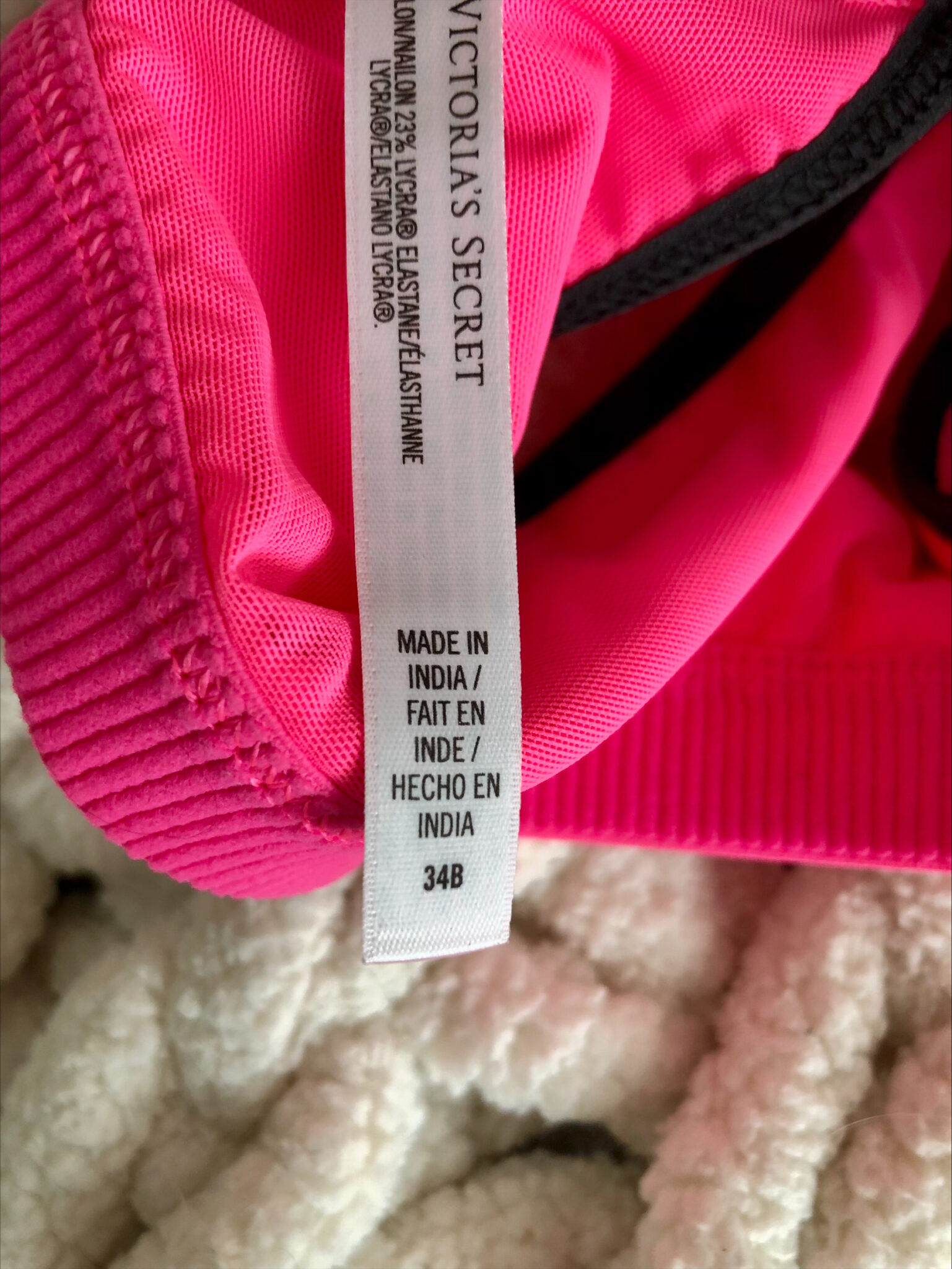 Image for Haut sport à soutien-gorge intégré