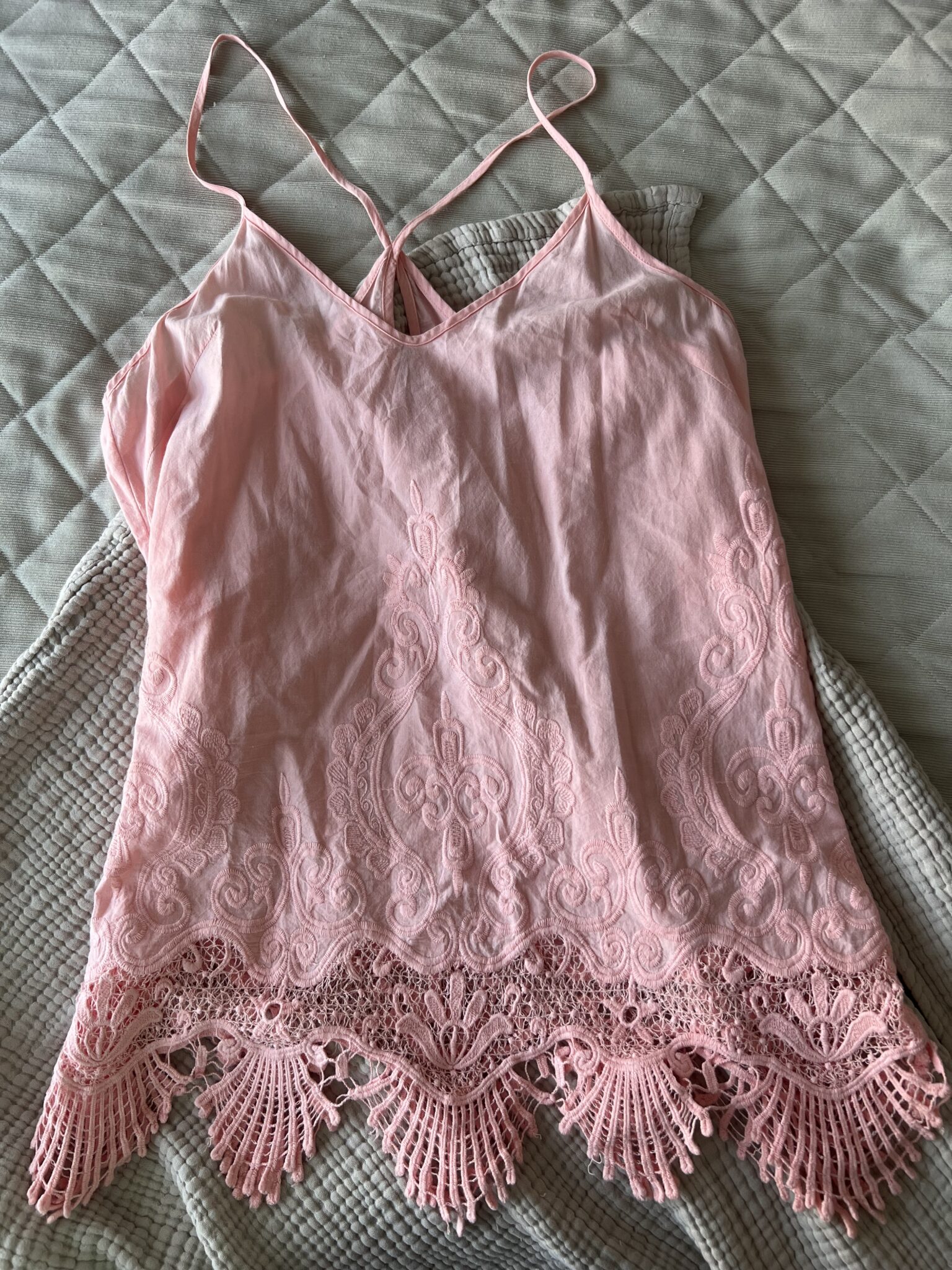 Featured image for Haut brodé style Boho