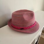 Featured thumbnail for Hat lolë
