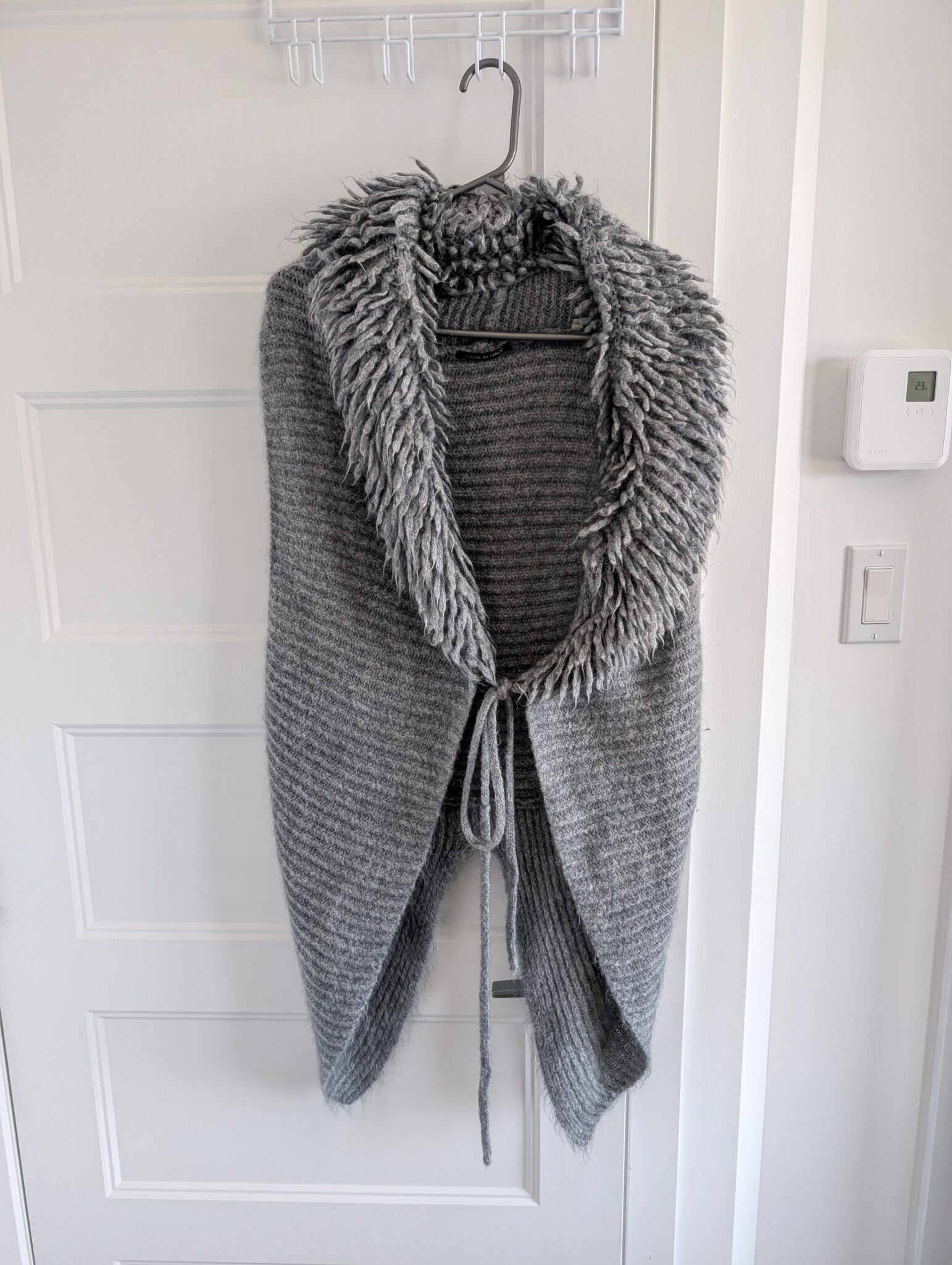 Featured image for Veste sans manche en mohair Sz M/L