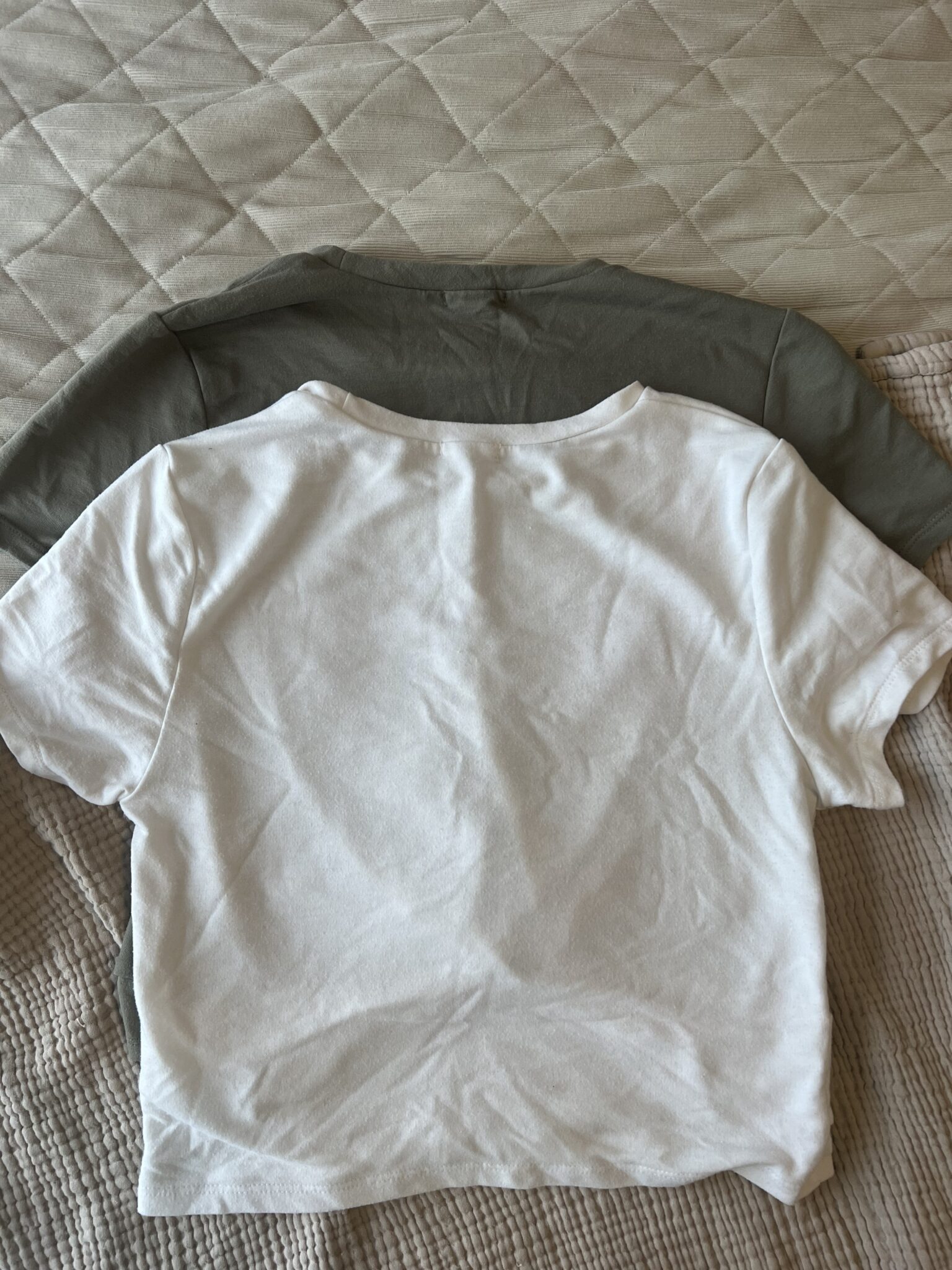 Image for Ensemble de deux crop t-shirts