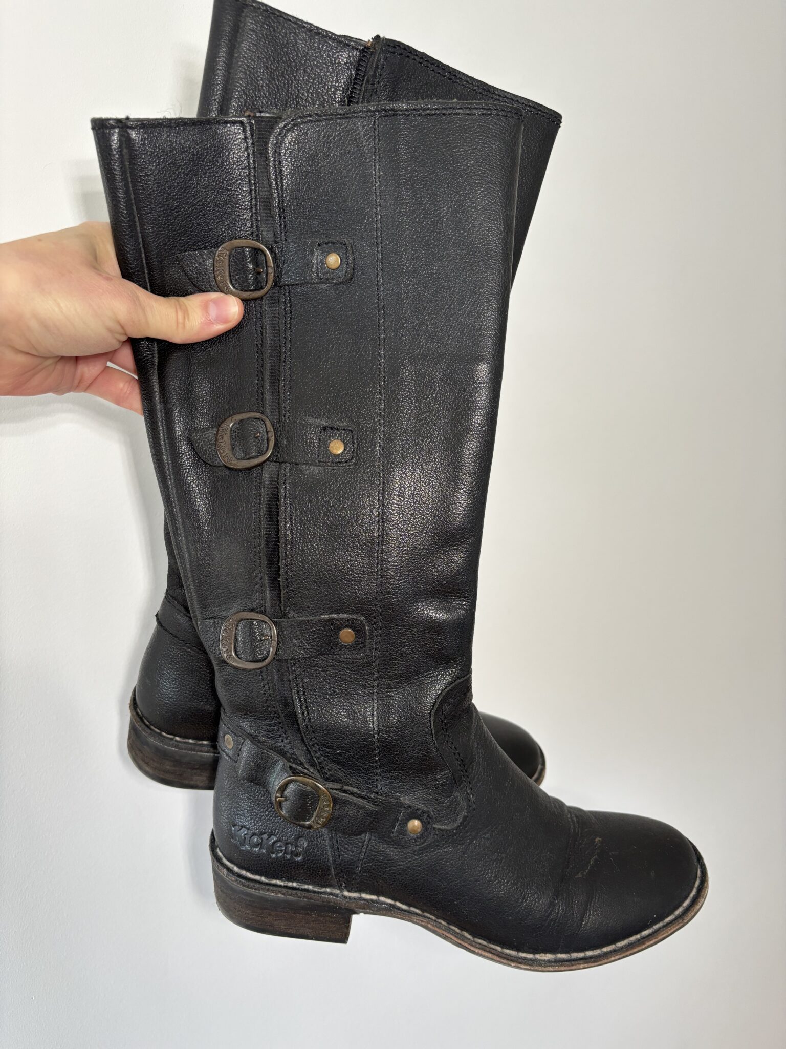 Featured image for Bottes hautes KICKERS
