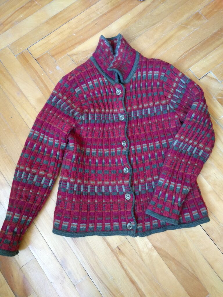 Image for CHERRY LEWIS-Superb 100% wool cardigan