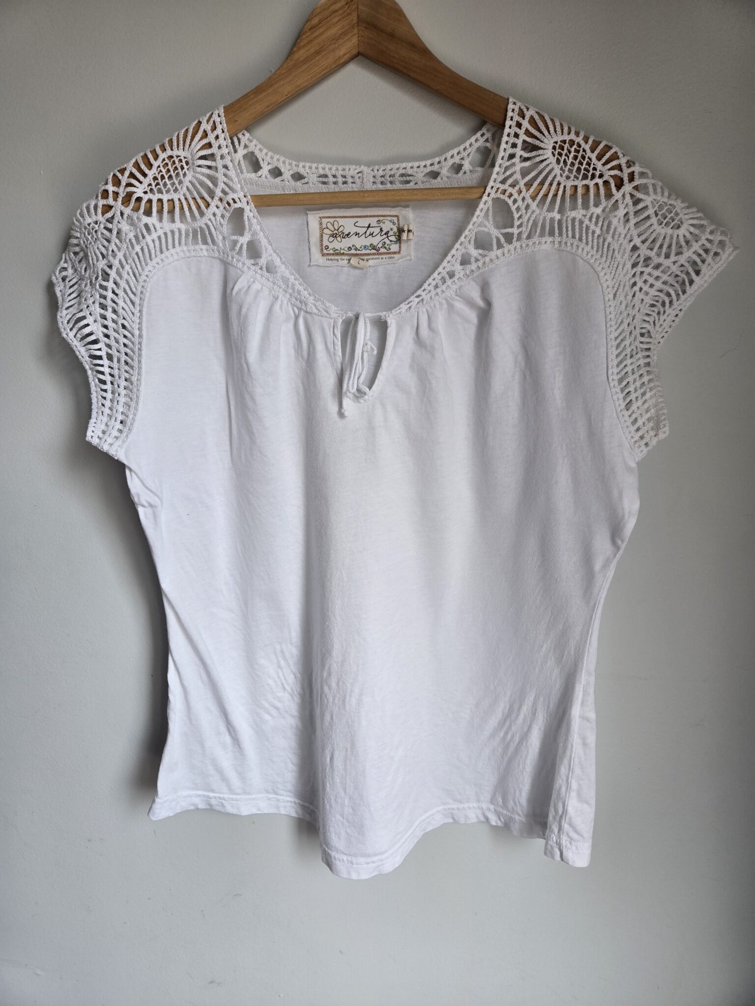 Featured image for AVENTURA t-shirt 100% organic cotton