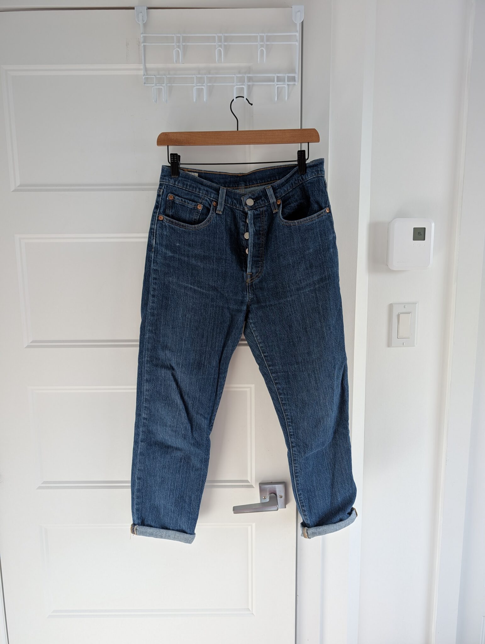 Image for Levi's/jeans 501 Crop Sz 28