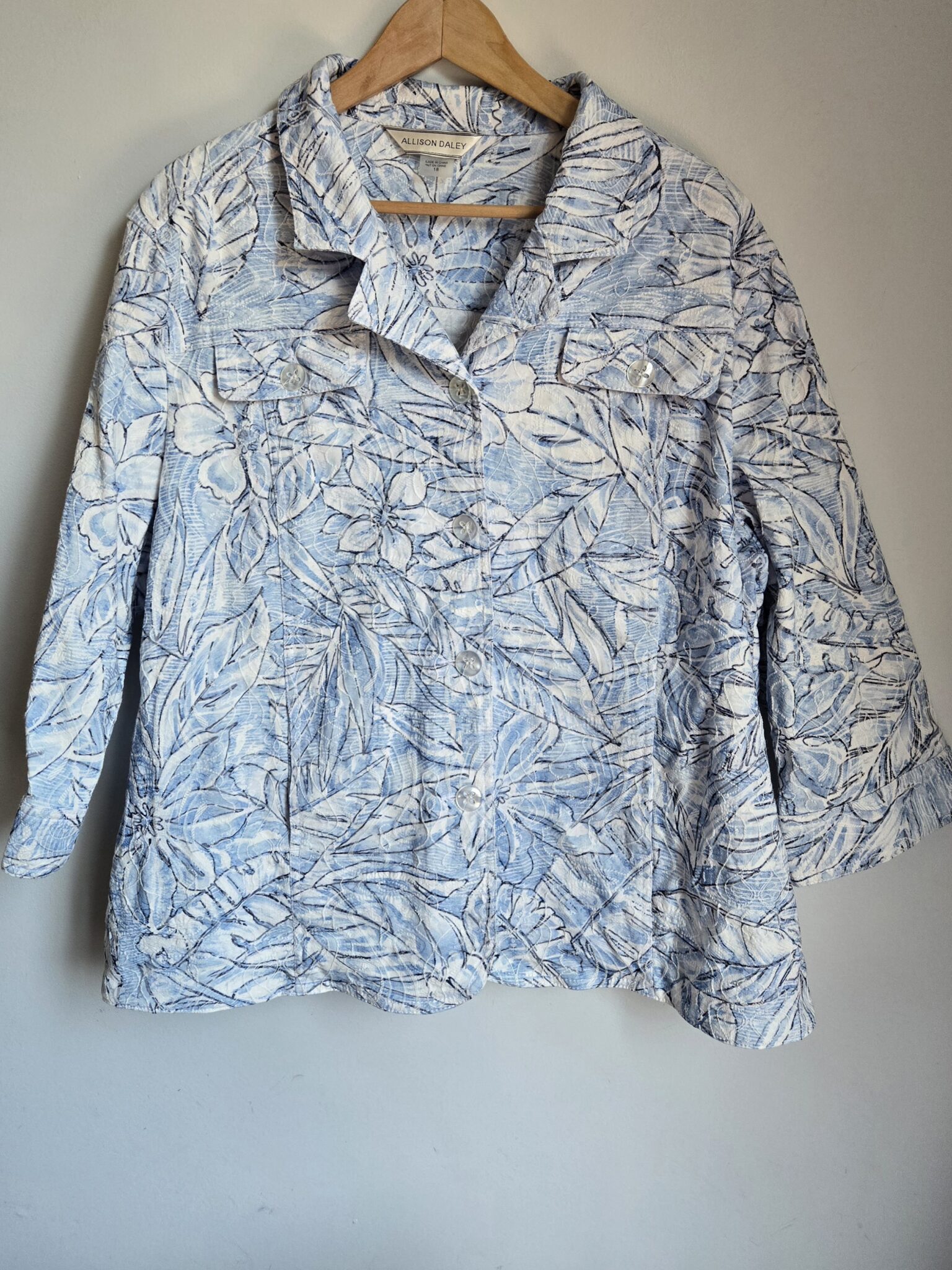 Featured image for ALLISON DALEY jacket with embroidered details