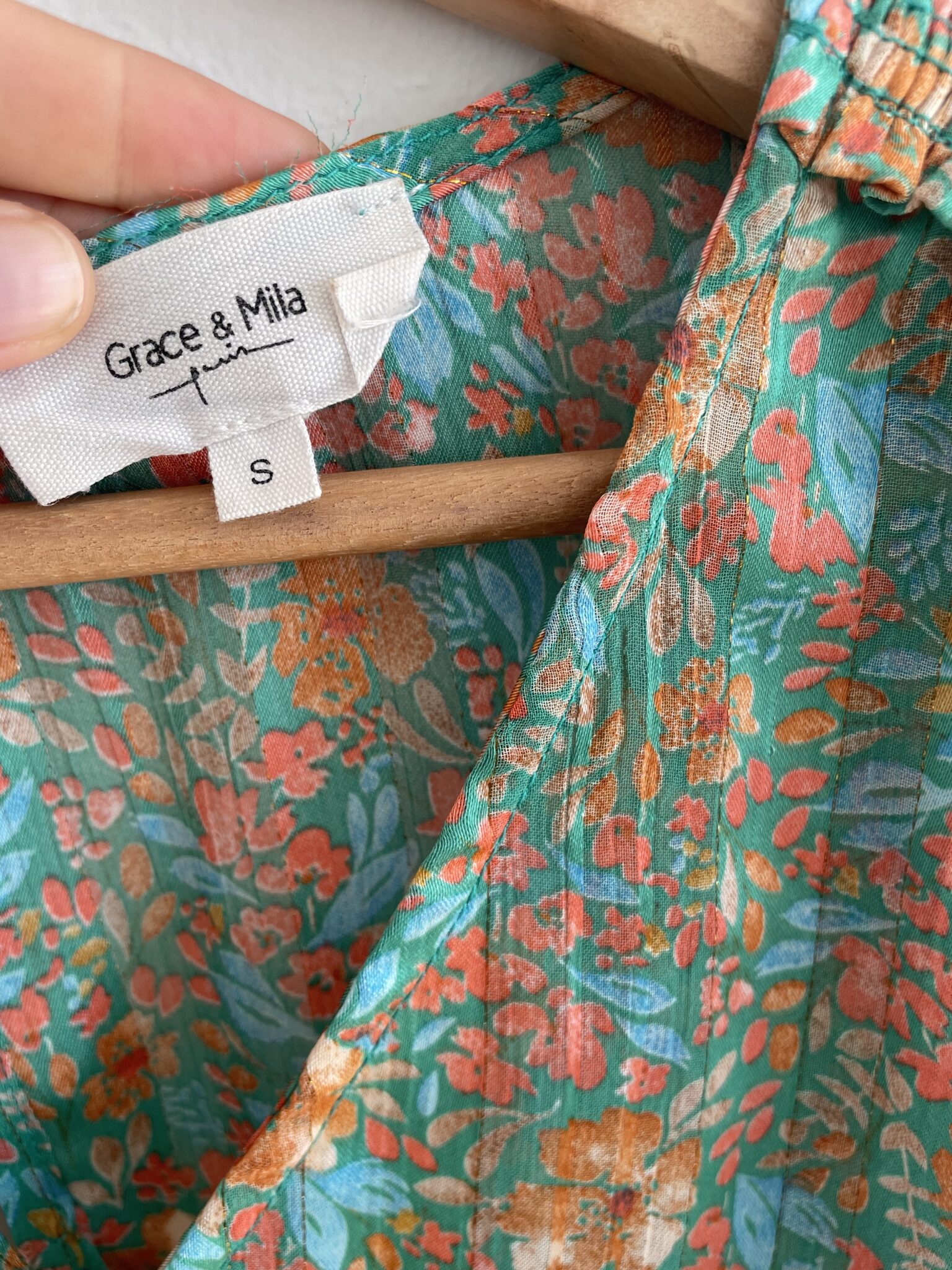 Image for Grace & Mila floral blouse