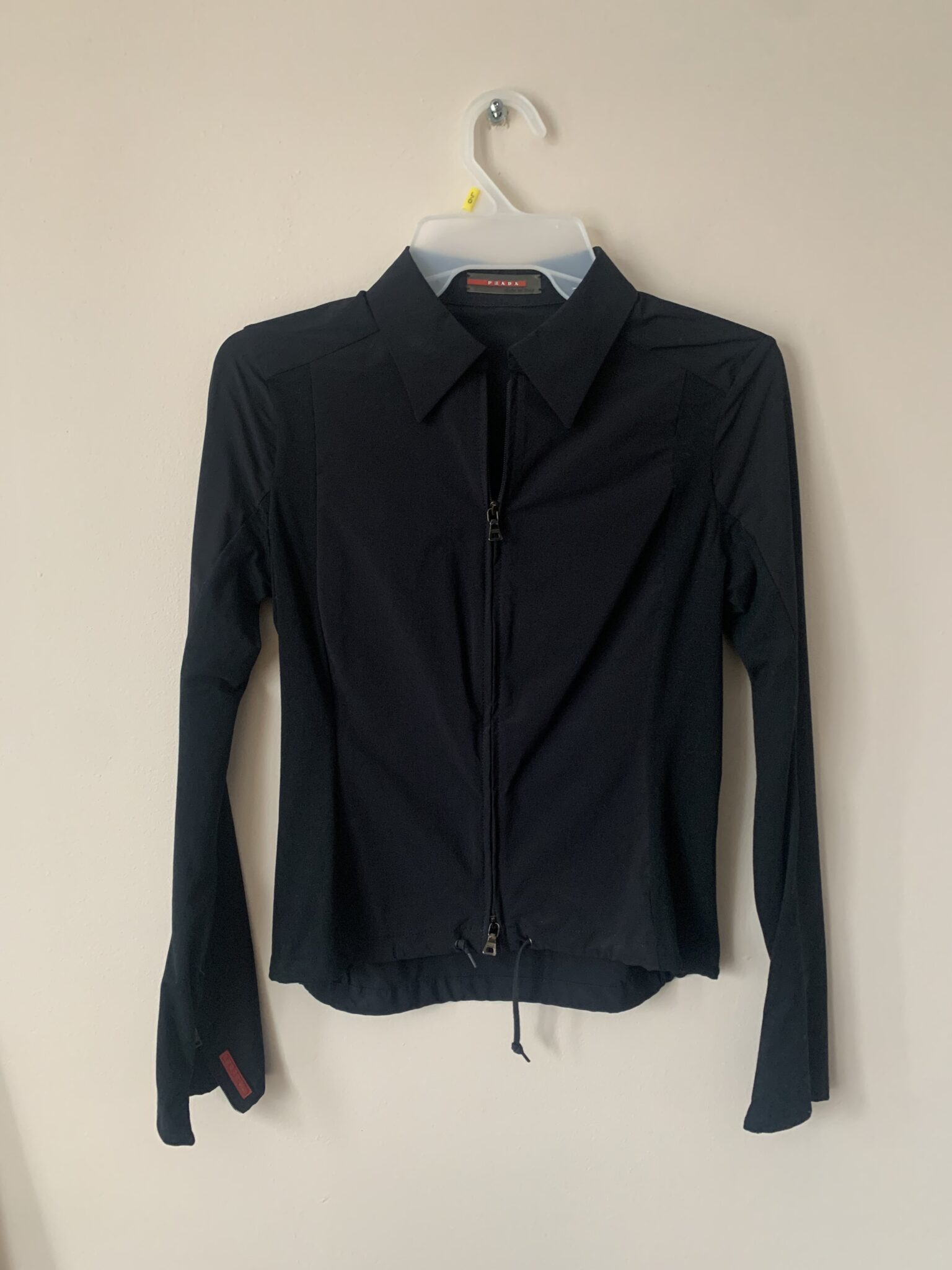 Featured image for Veste Prada sport taille 38