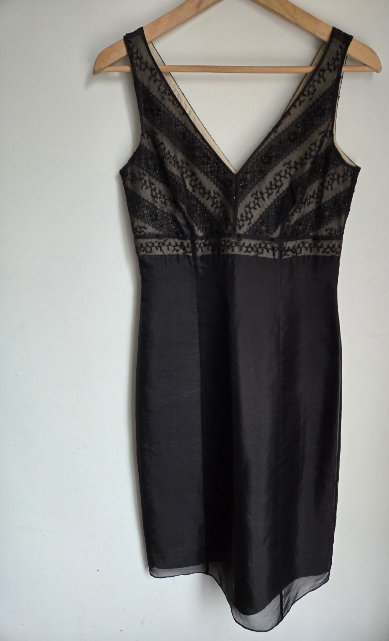 Featured image for ANN TAYLOR beautiful silk dress