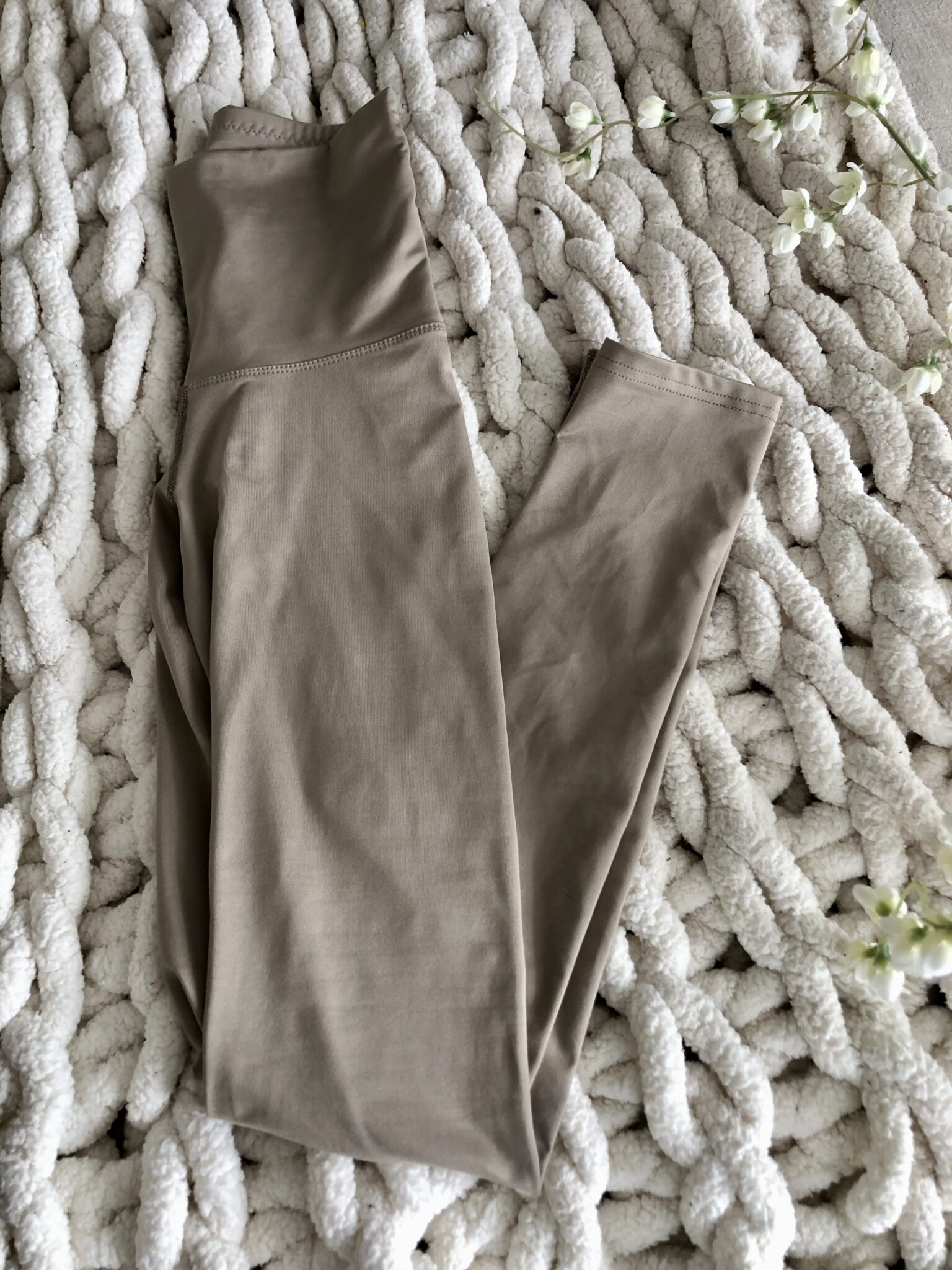 Featured image for Leggings couleur sable