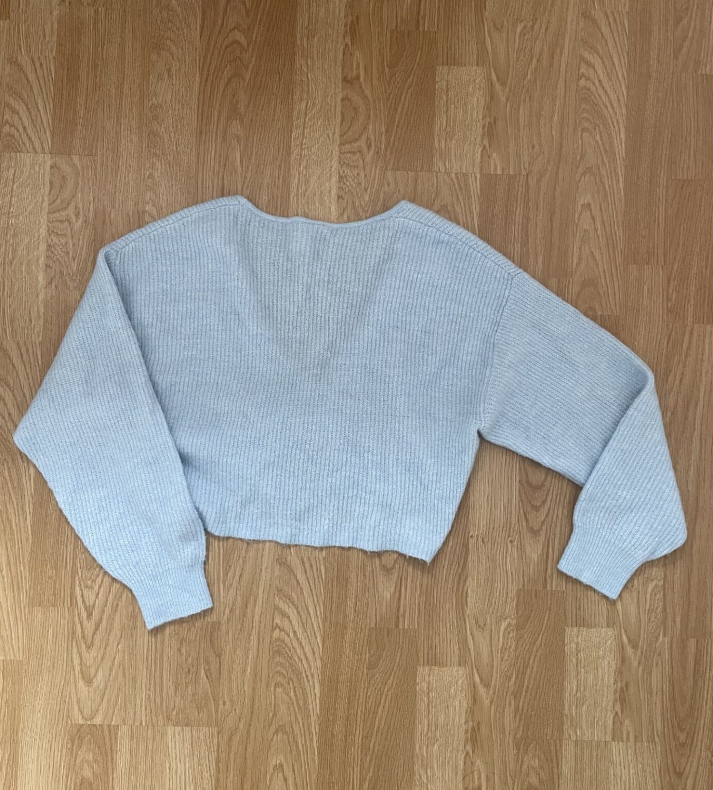 Image for Long-sleeved blue wool cardigan