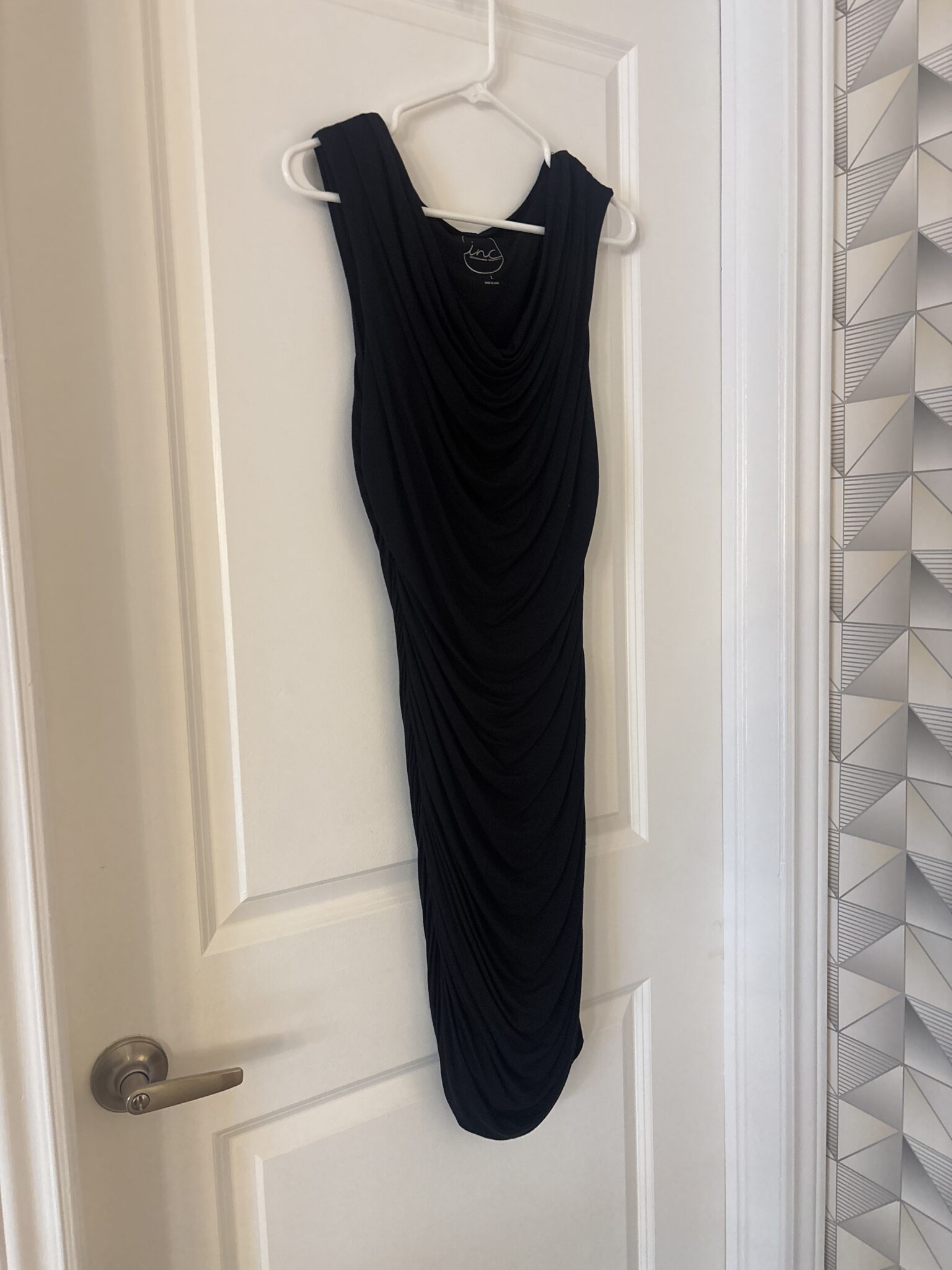 Featured image for Robe ajusté plissé