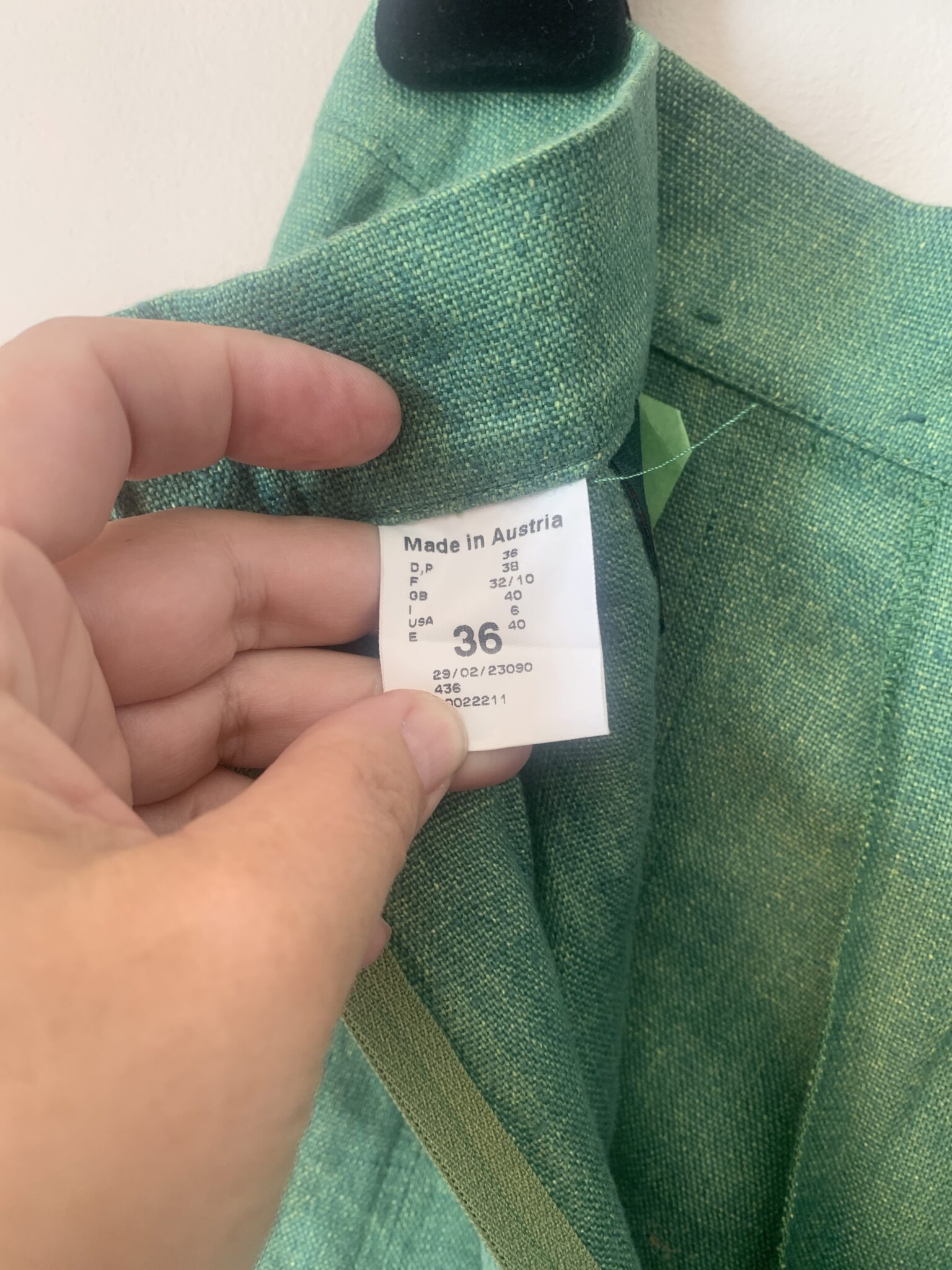 Image for Jupe Autrichienne Giesswein taille 6