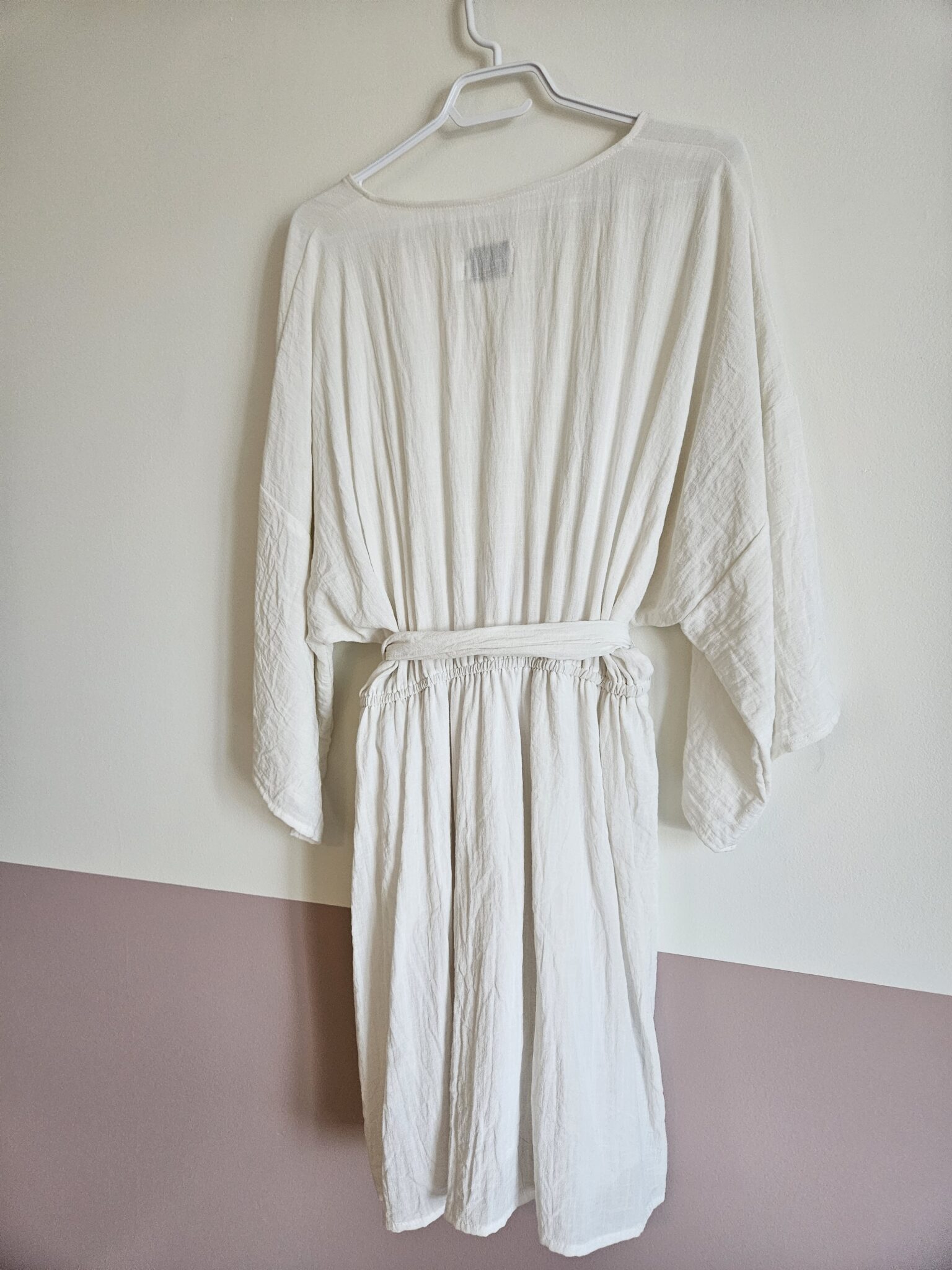 Image for Robe Mila d'Essentiels Co