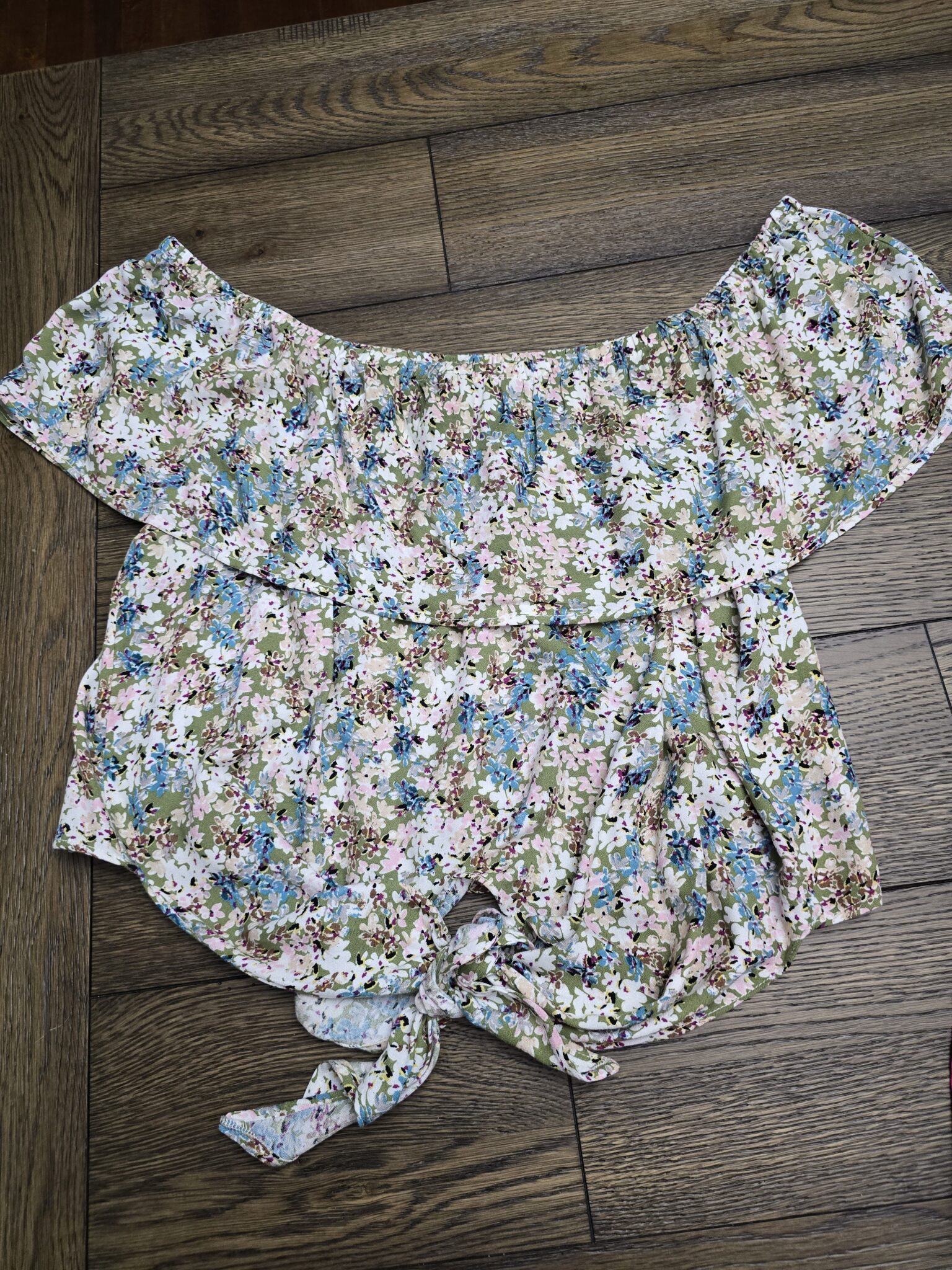 Featured image for Blouse Ellalifestyle large