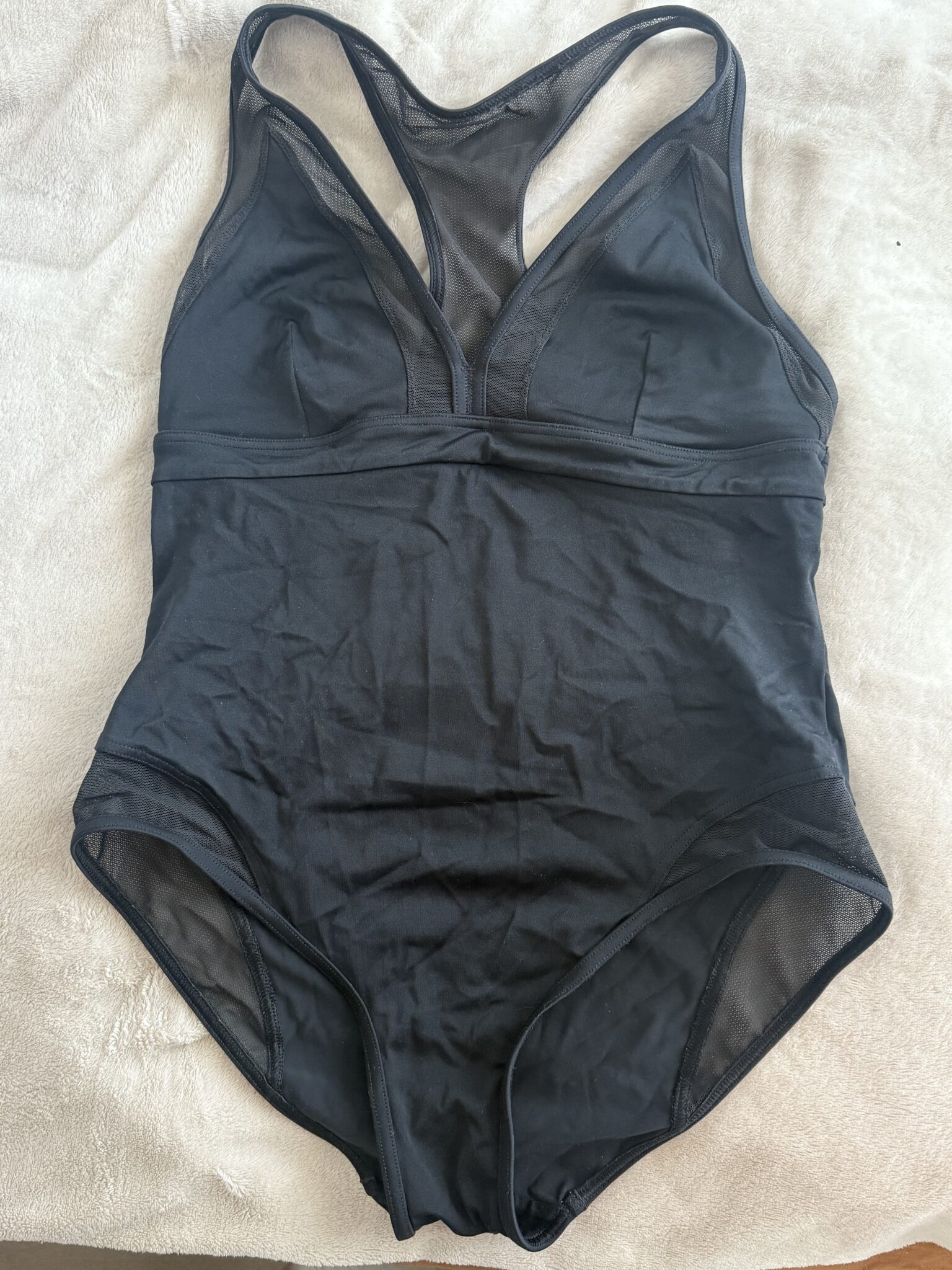 Featured image for Maillot 1 pièce noir  OLAIAN