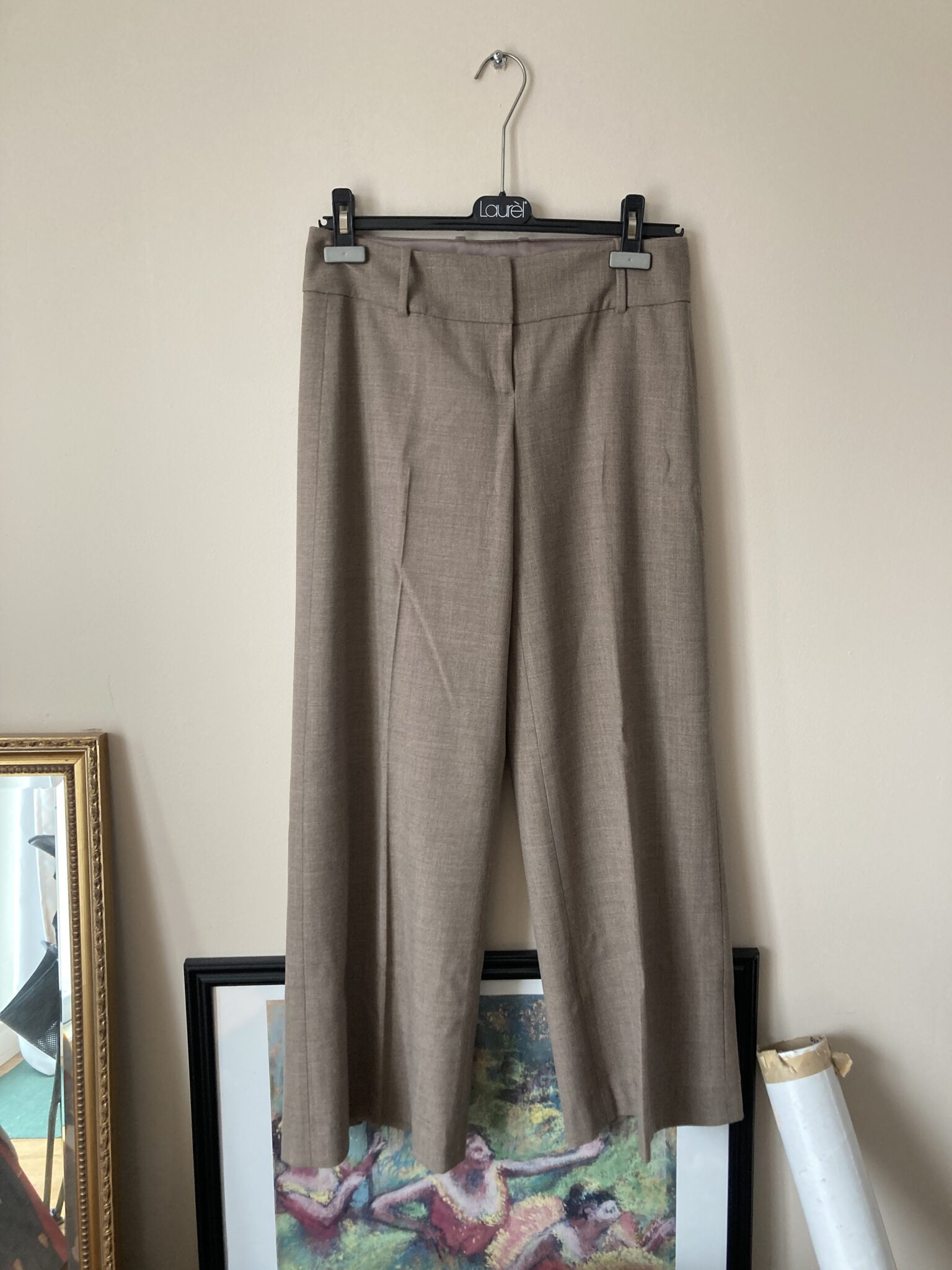 Featured image for Pantalon Élie Tahari taille 2