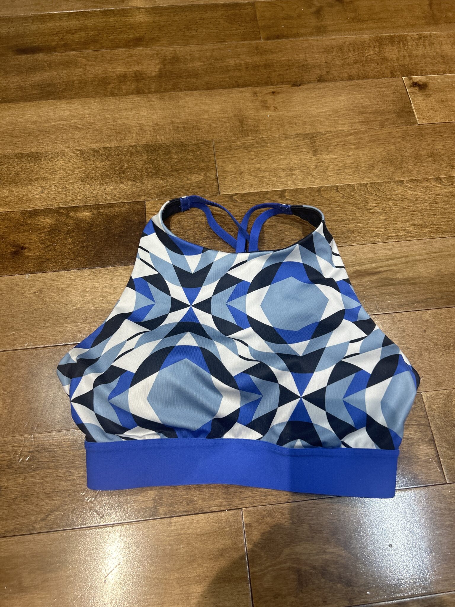 Featured image for Brassiere adidas
