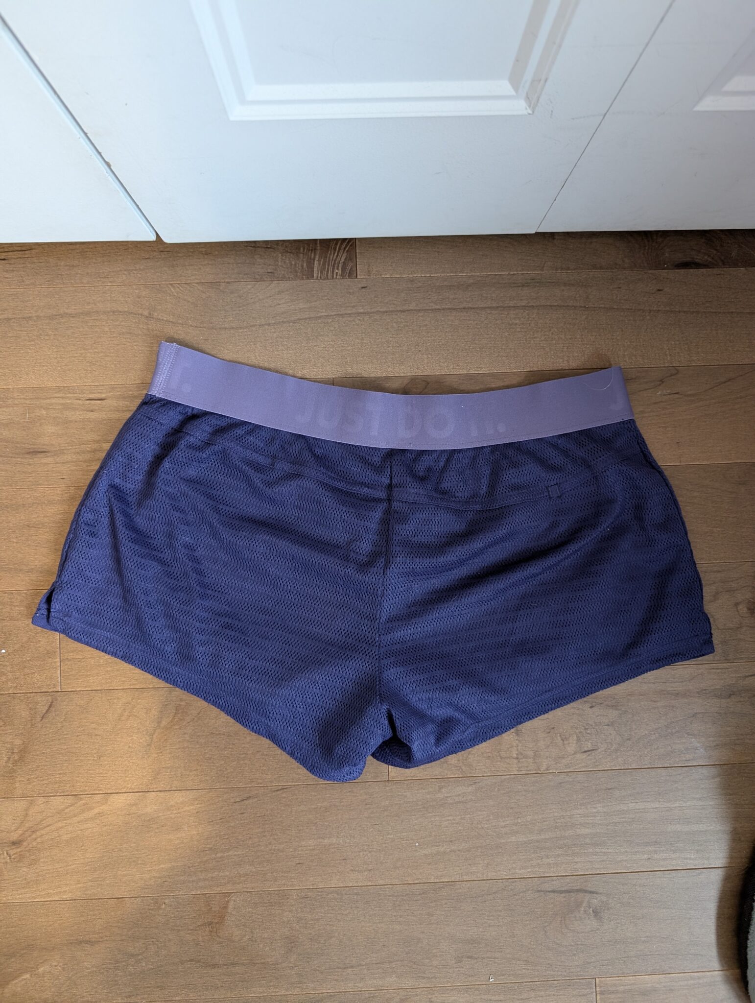 Image for Nike/Short mauve Sz M