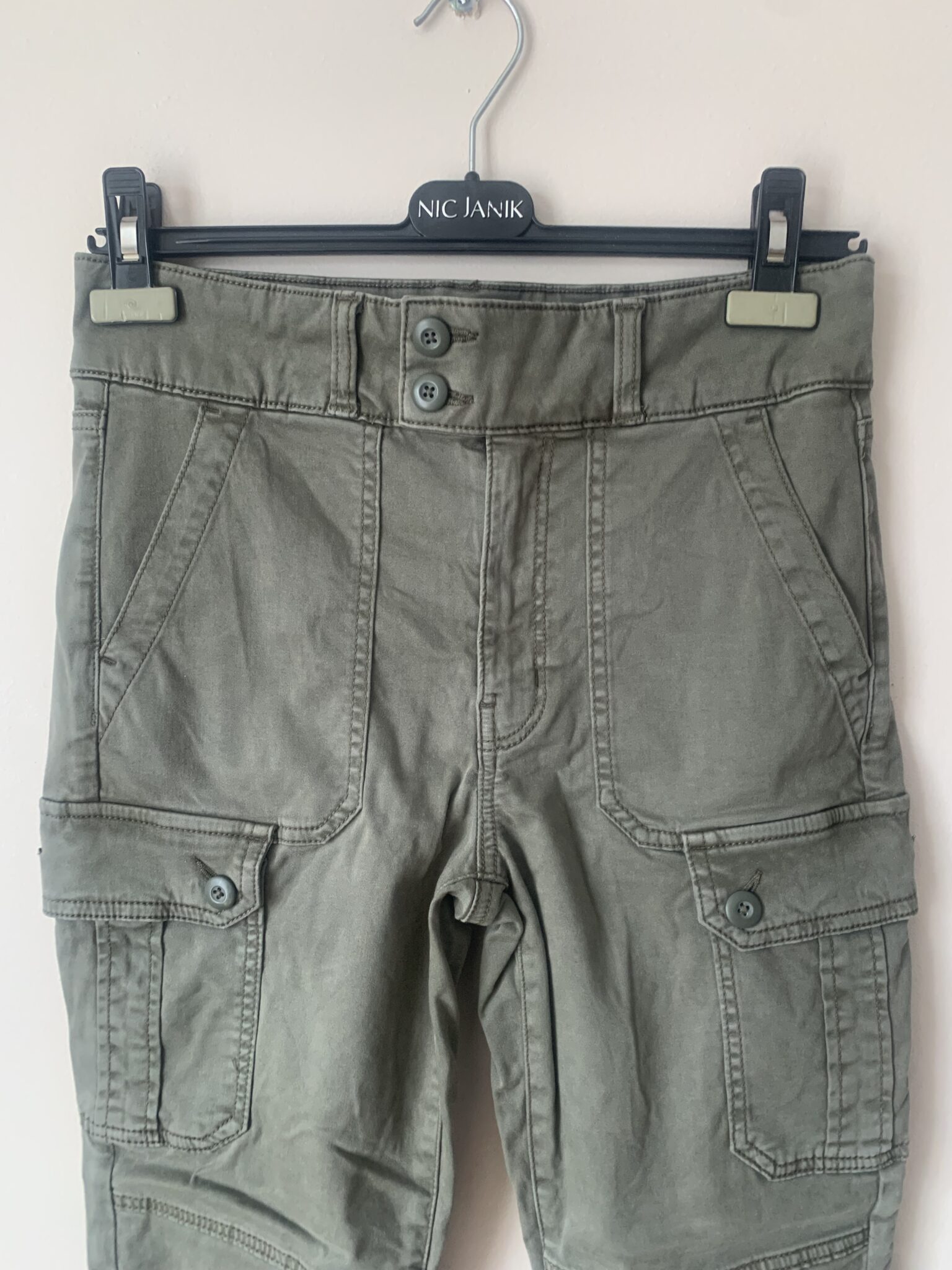 Image for Pantalon cargo Américain Eagle taille 8