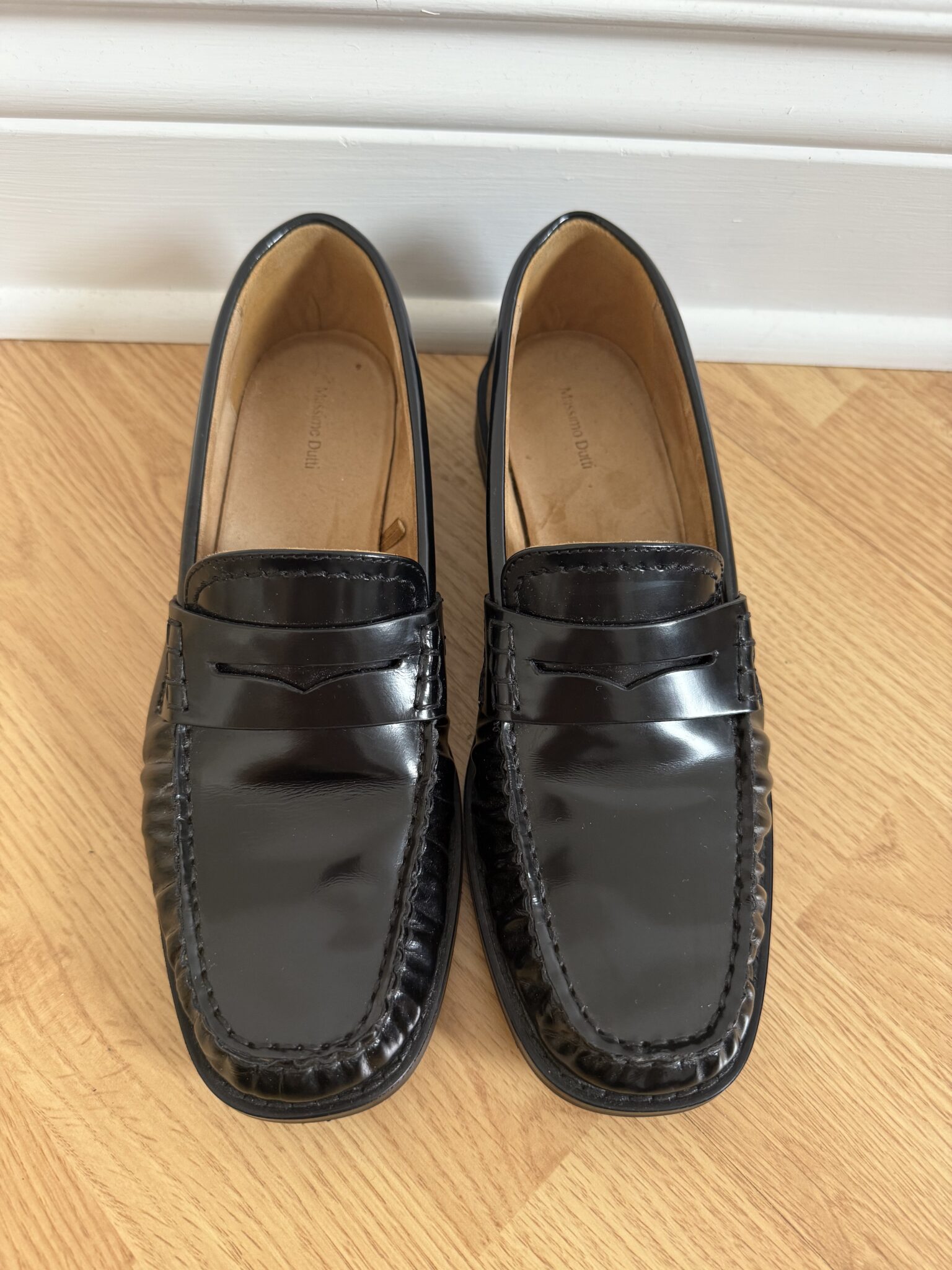 Image for Patent leather loafers - size 39 EUR