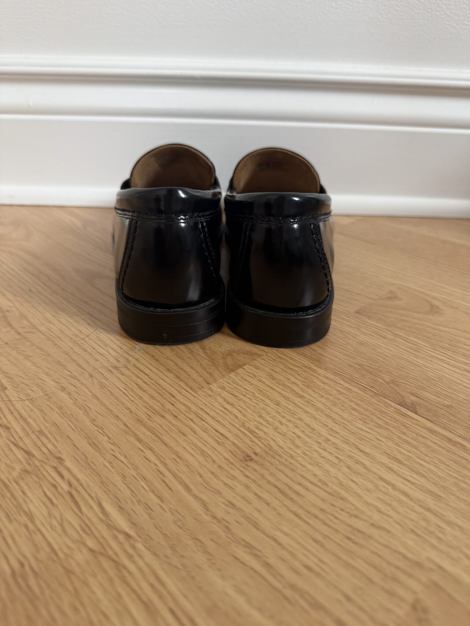 Image for Patent leather loafers - size 39 EUR