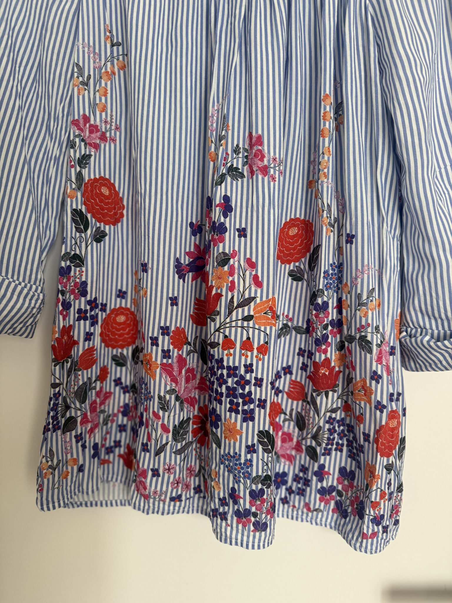 Image for Haut bustier rayé bleu et blanc motifs fleurs