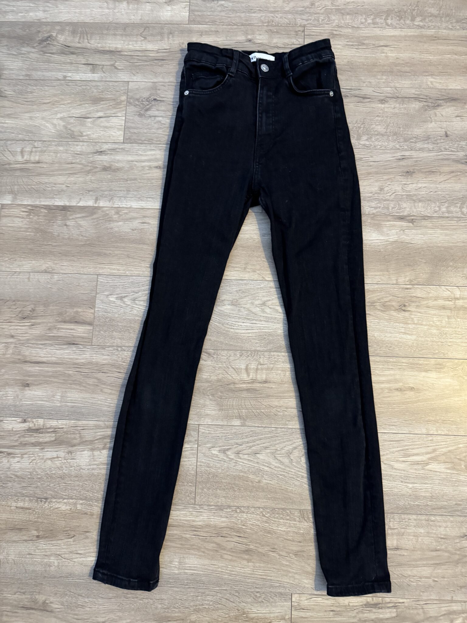 Featured image for 2 - Skinny Jeans noir Zara