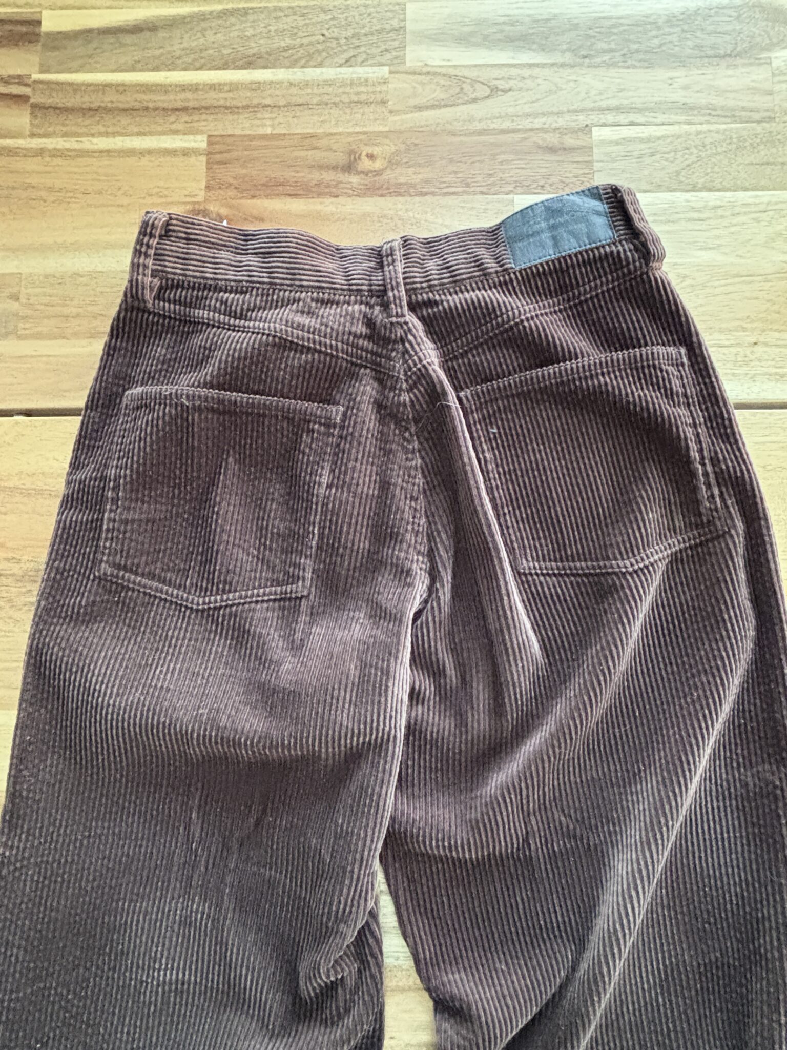 Image for Pantalon velours cordé