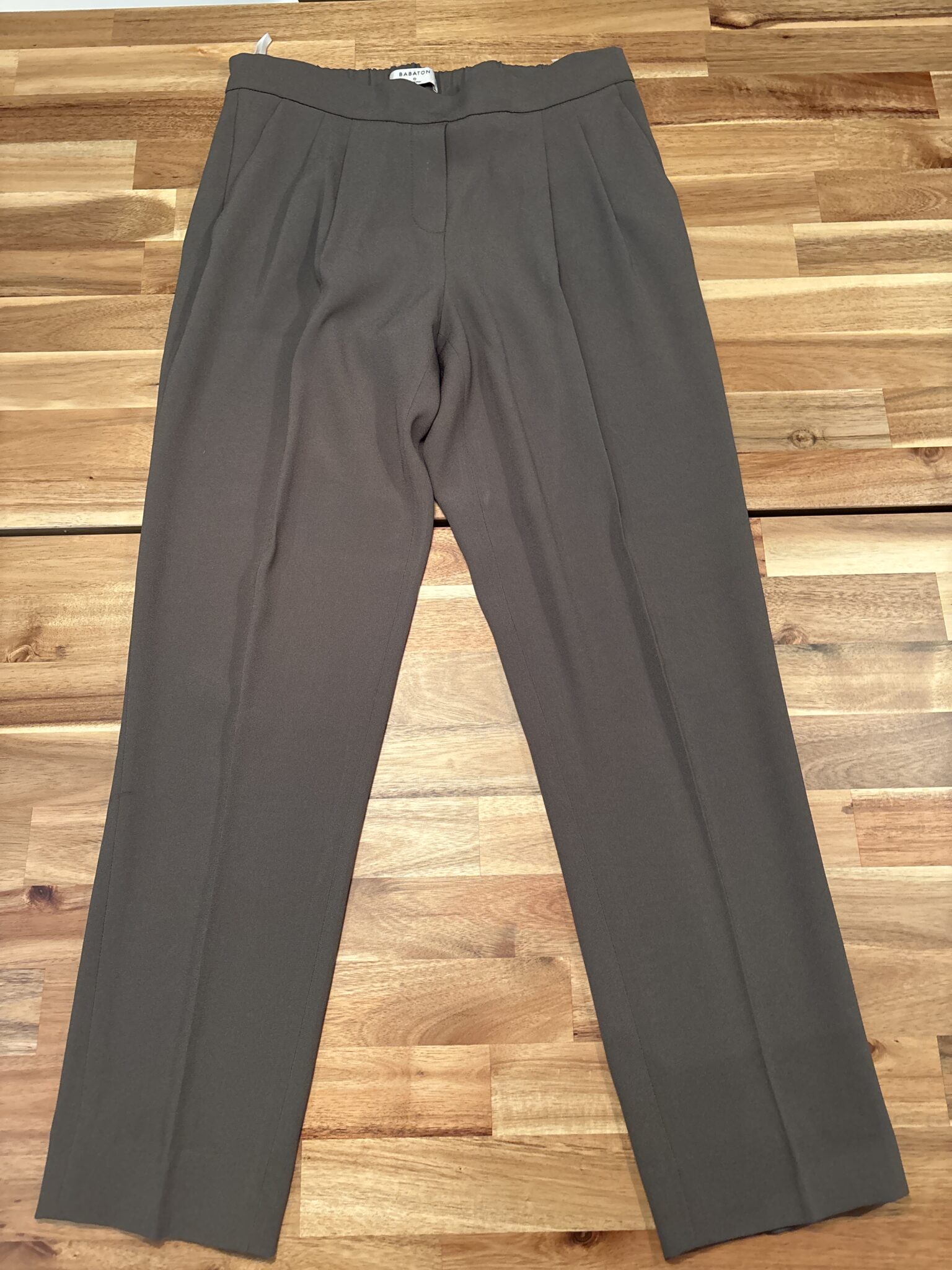 Featured image for BAISSE de $$‼️ Pantalon classique Babaton