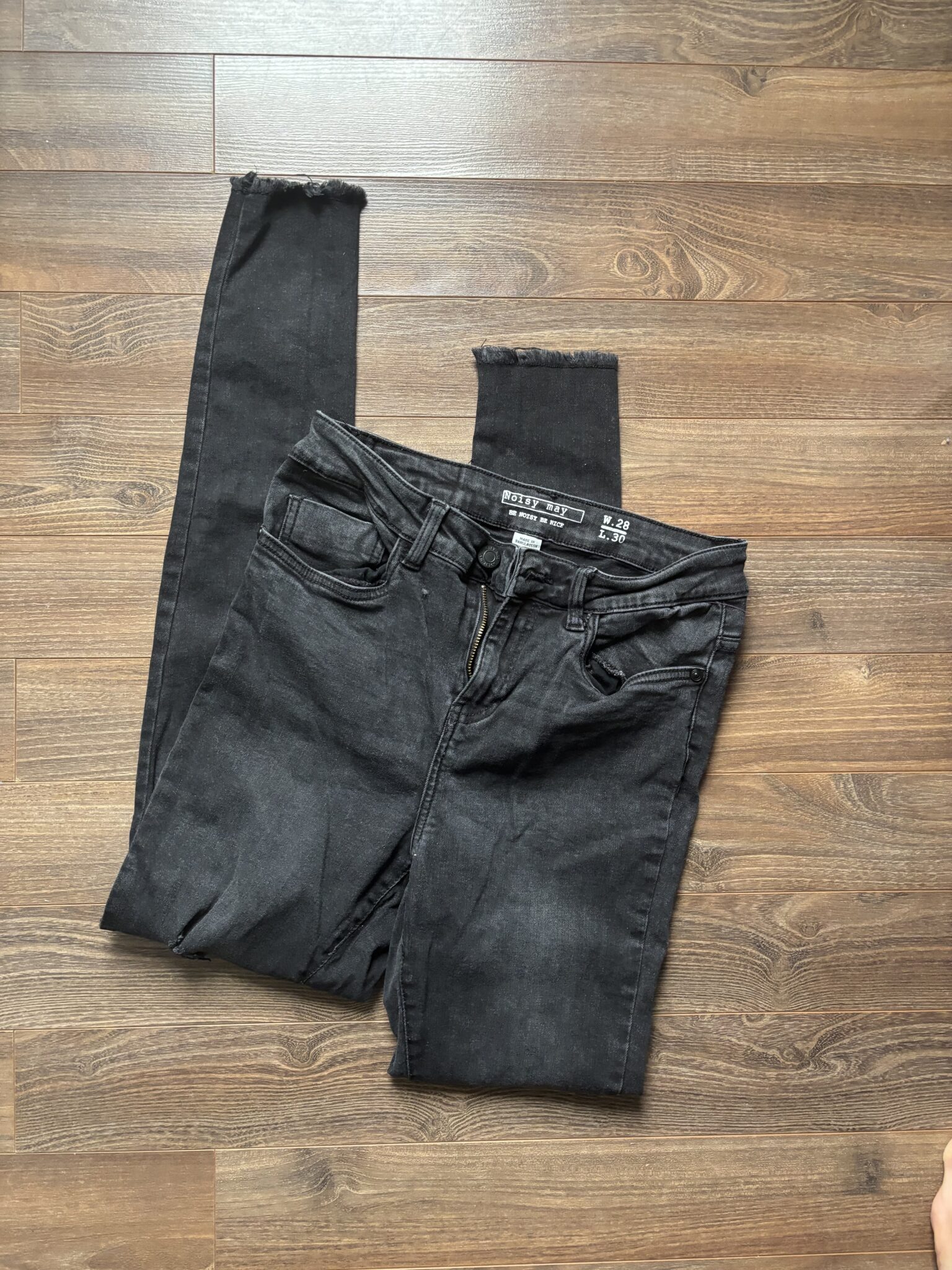 Featured image for Jeans trouées