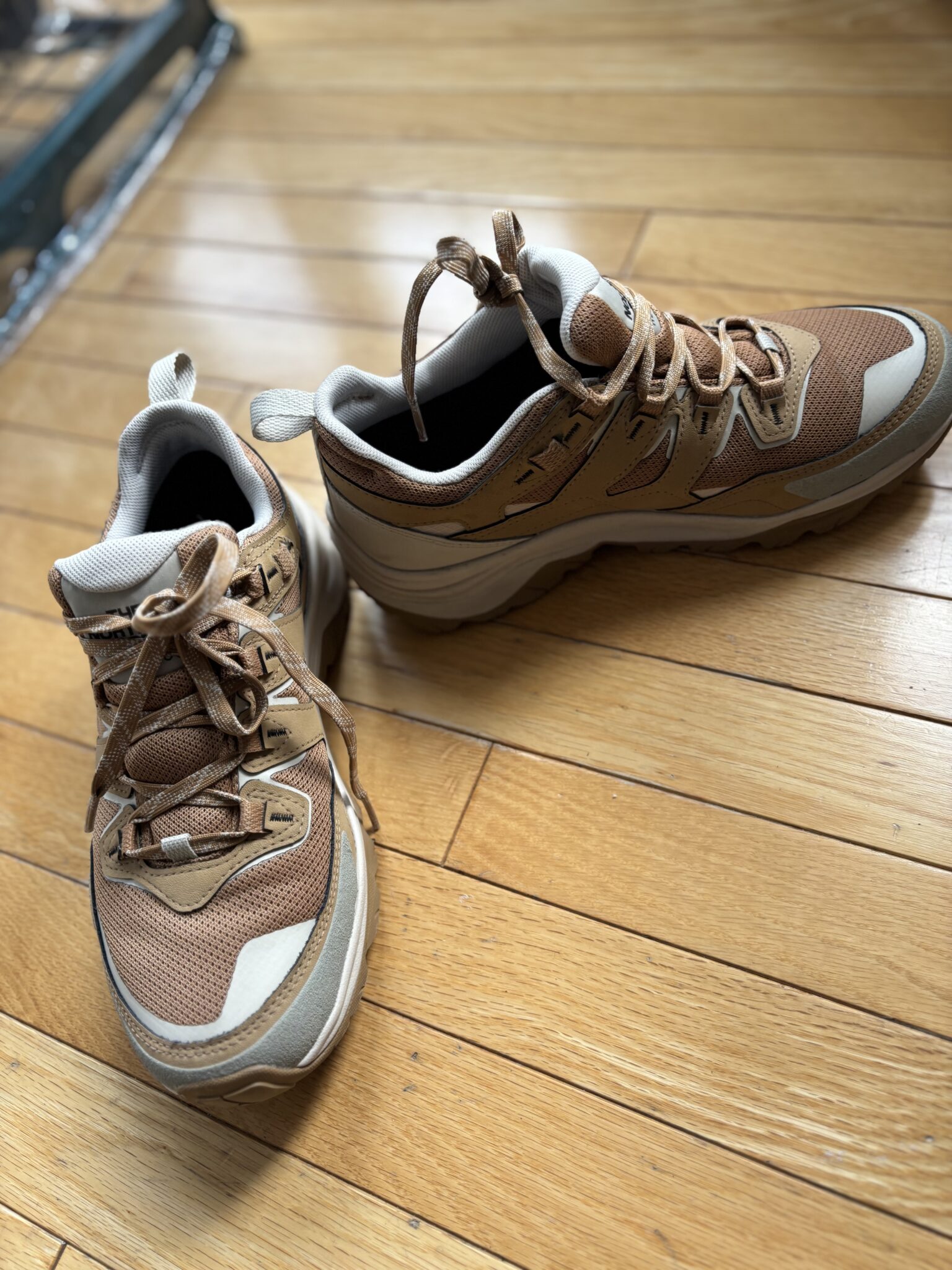 Image for NEW PRICE Walking shoes
