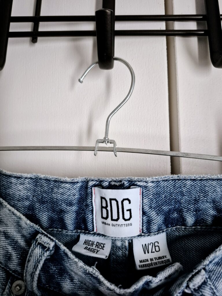 Image for Urban Outfitters high-waisted jeans size 26