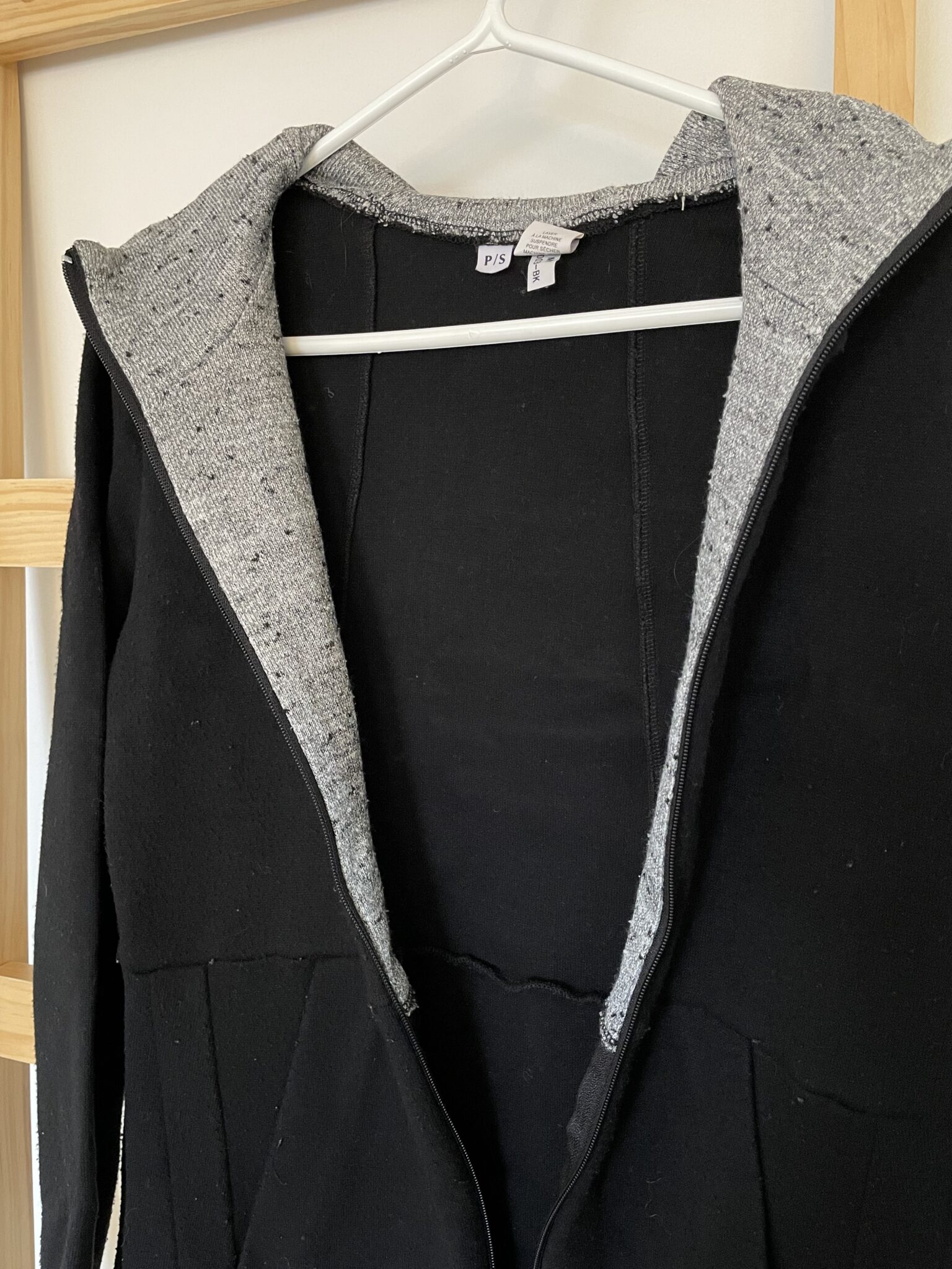 Image for Veste à capuchon noire Moov Activewear small