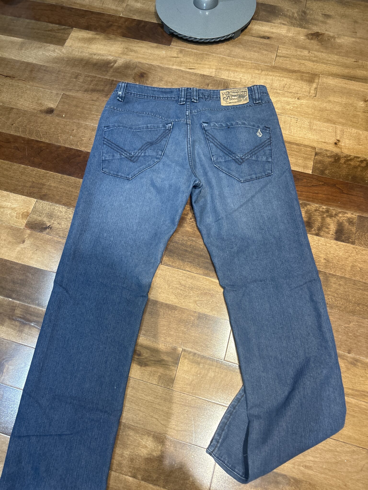 Image for Volcom jeans