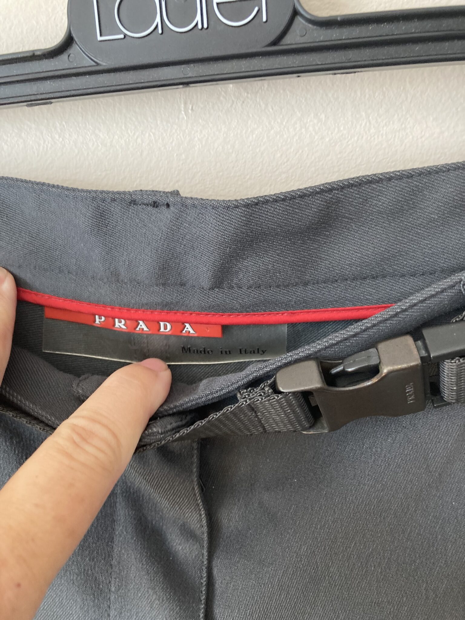 Image for Pantalon Prada Sport taille 38 valeur 1995$