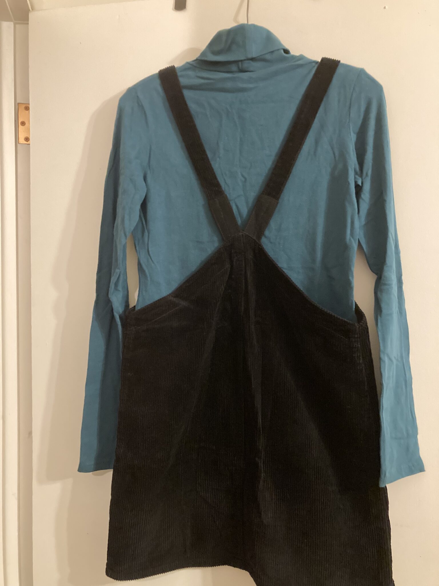 Image for Robe salopette en velours cordé