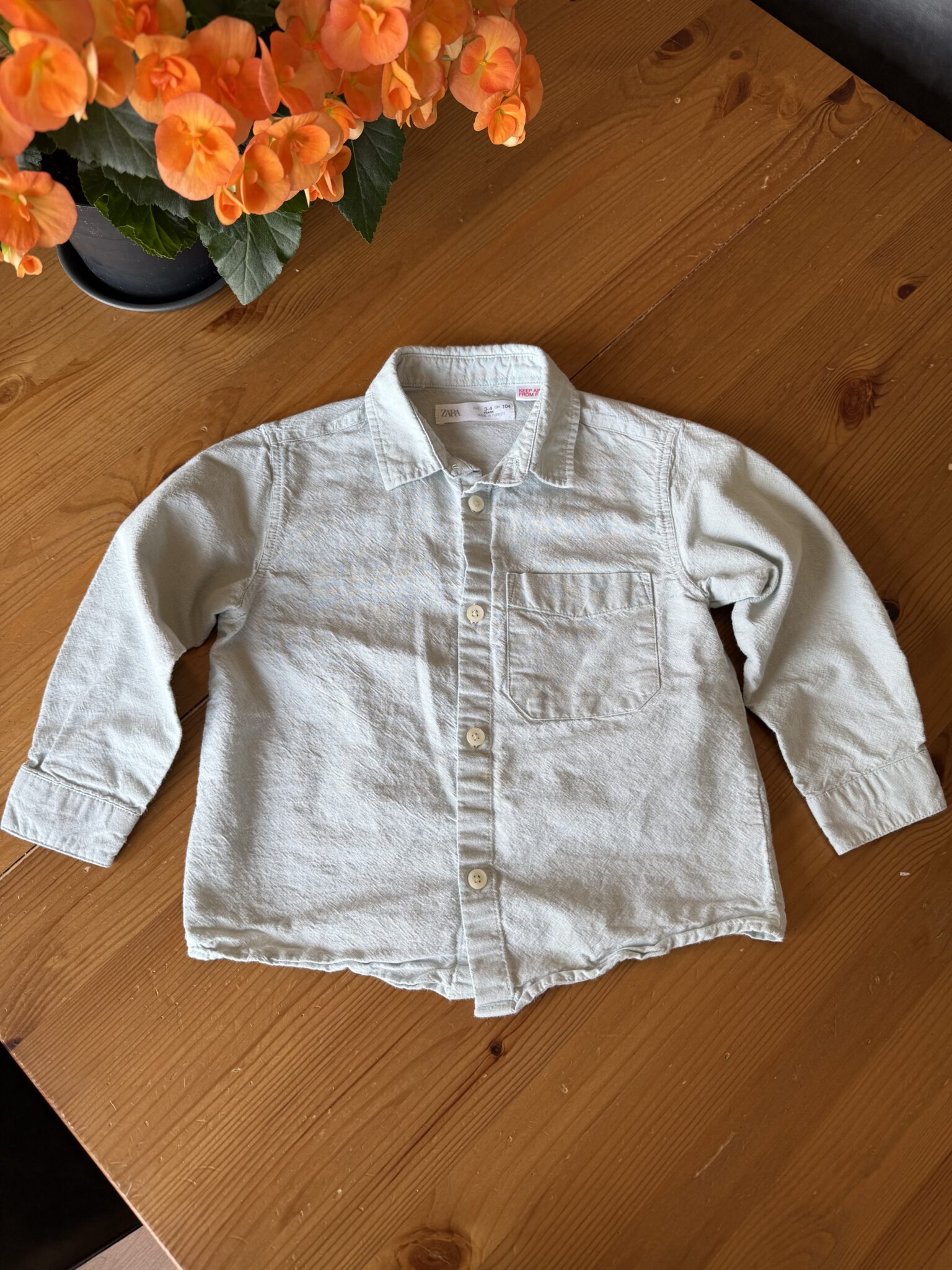 Featured image for Chemise turquoi très pale