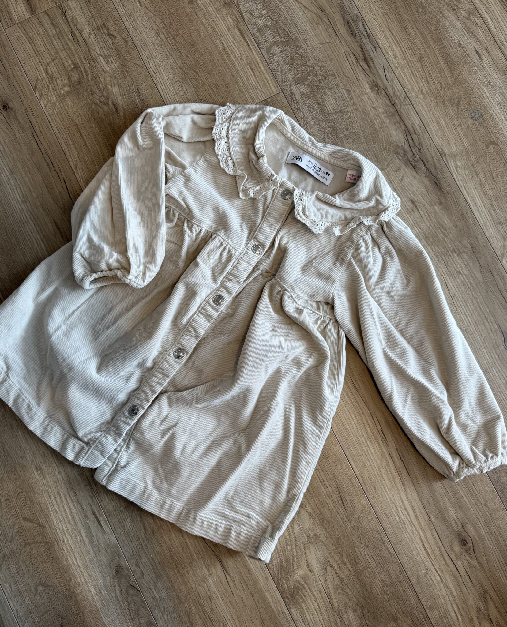 Featured image for 12-18 mois -Robe crème Zara