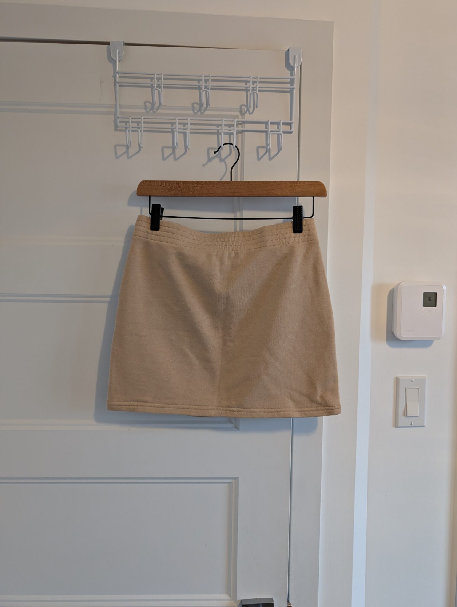 Image for Aritzia/Jupe TNA Airy Fleece Sz S