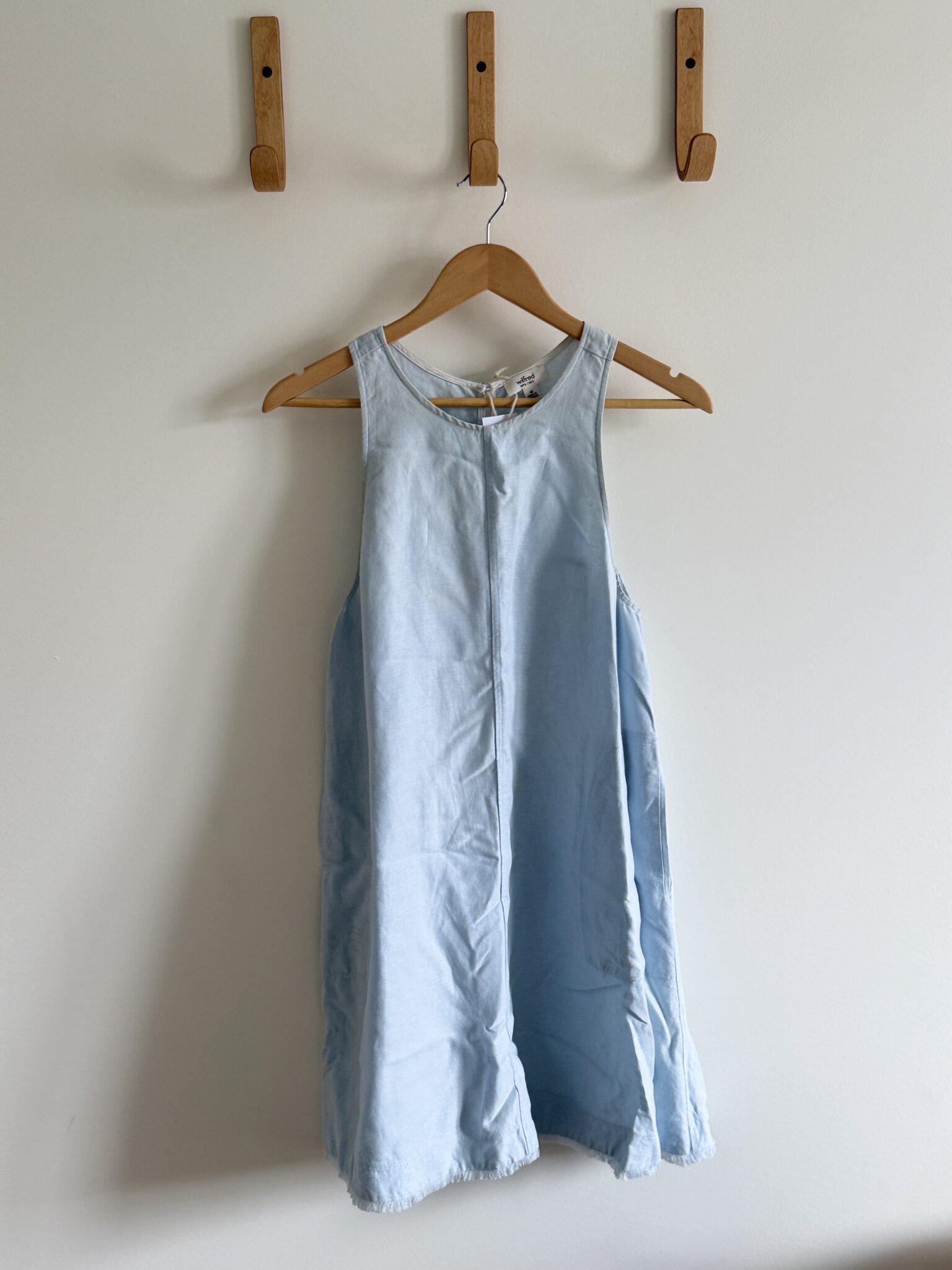 Featured image for Robe ample sans manches en mélange de lin