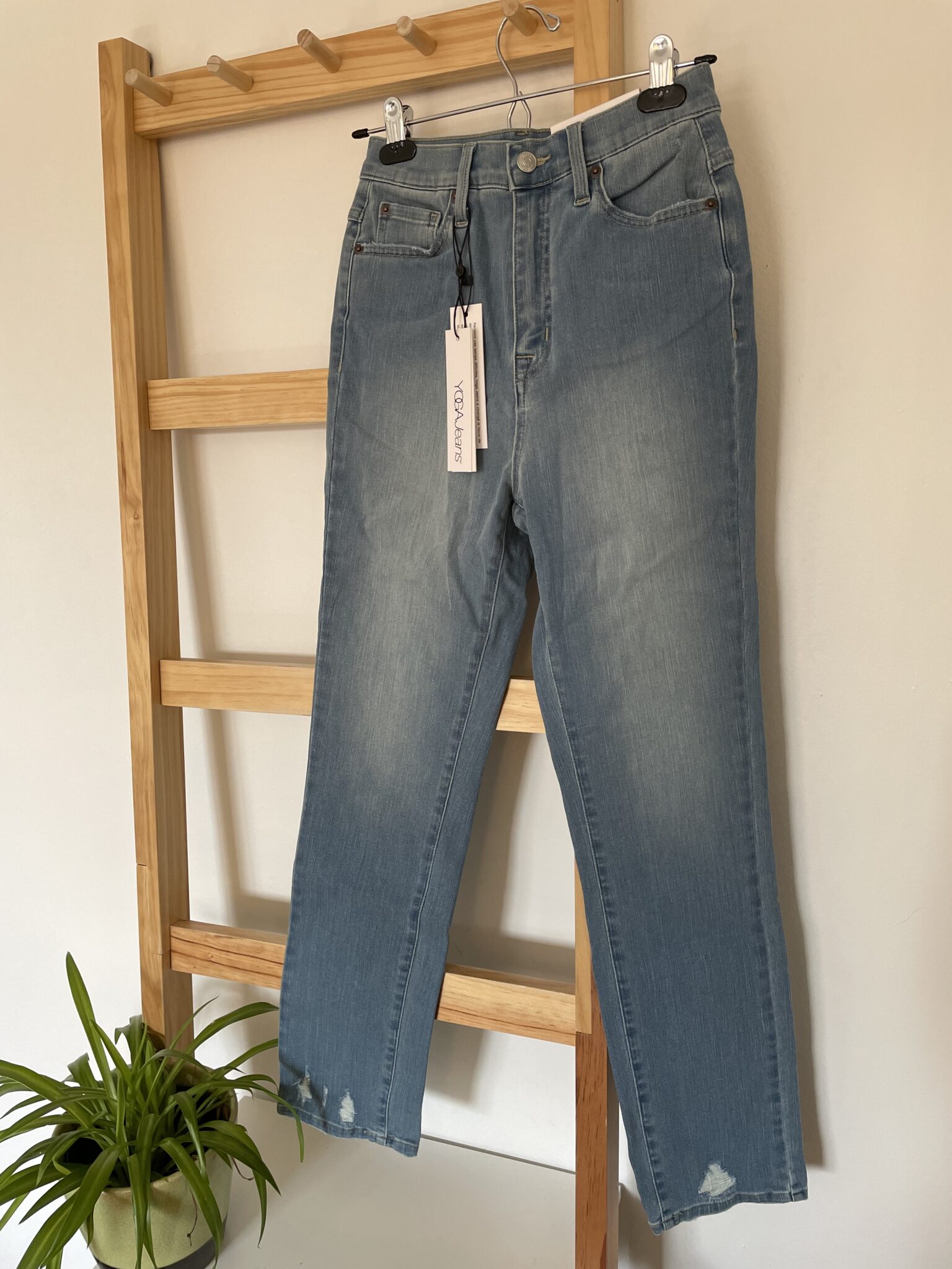 Featured image for Jeans ajusté Yoga Jeans