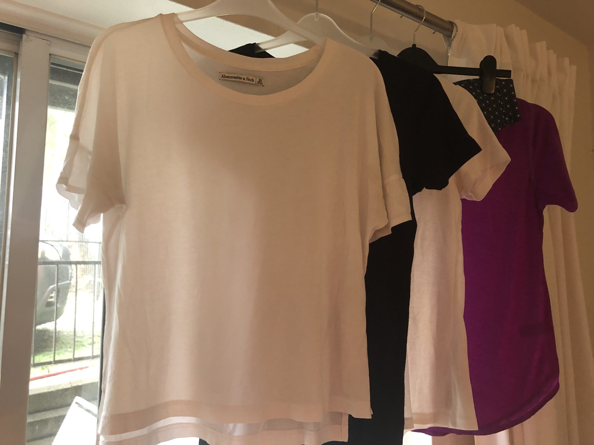 Featured image for Tee blanc féminin, fin et très doux (puma coton)